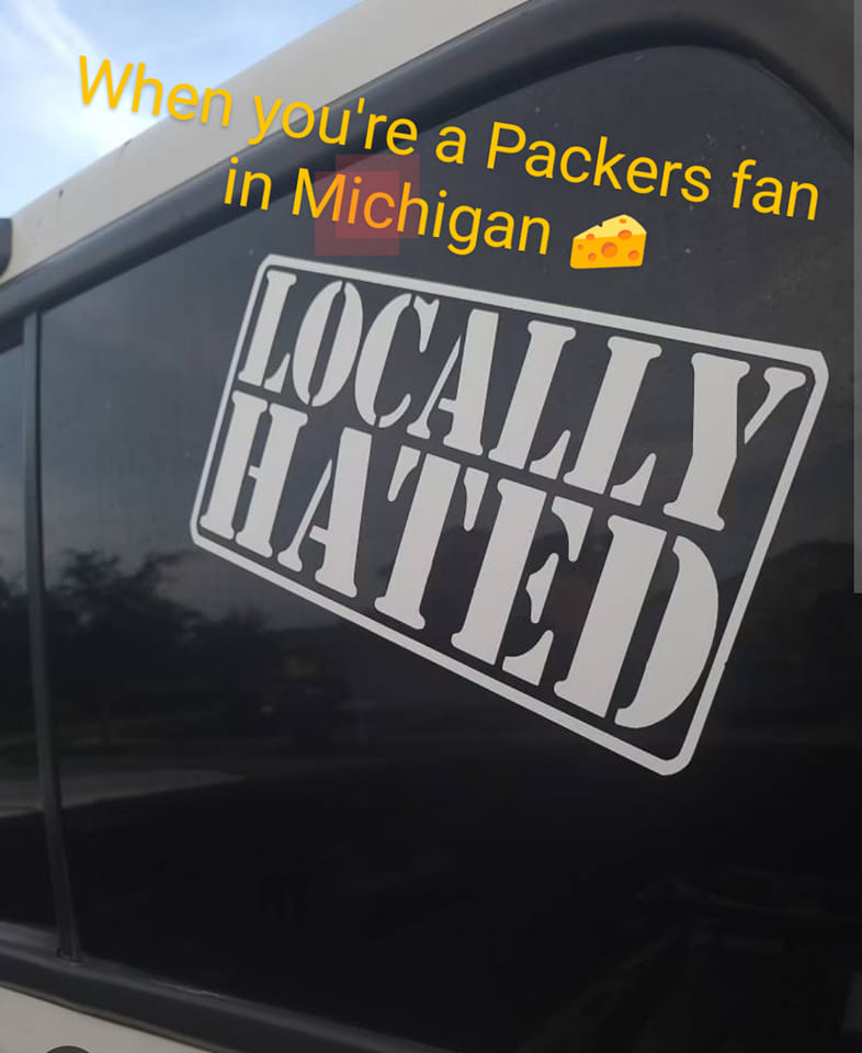 Die Hard Packer Fan Group | 🤣