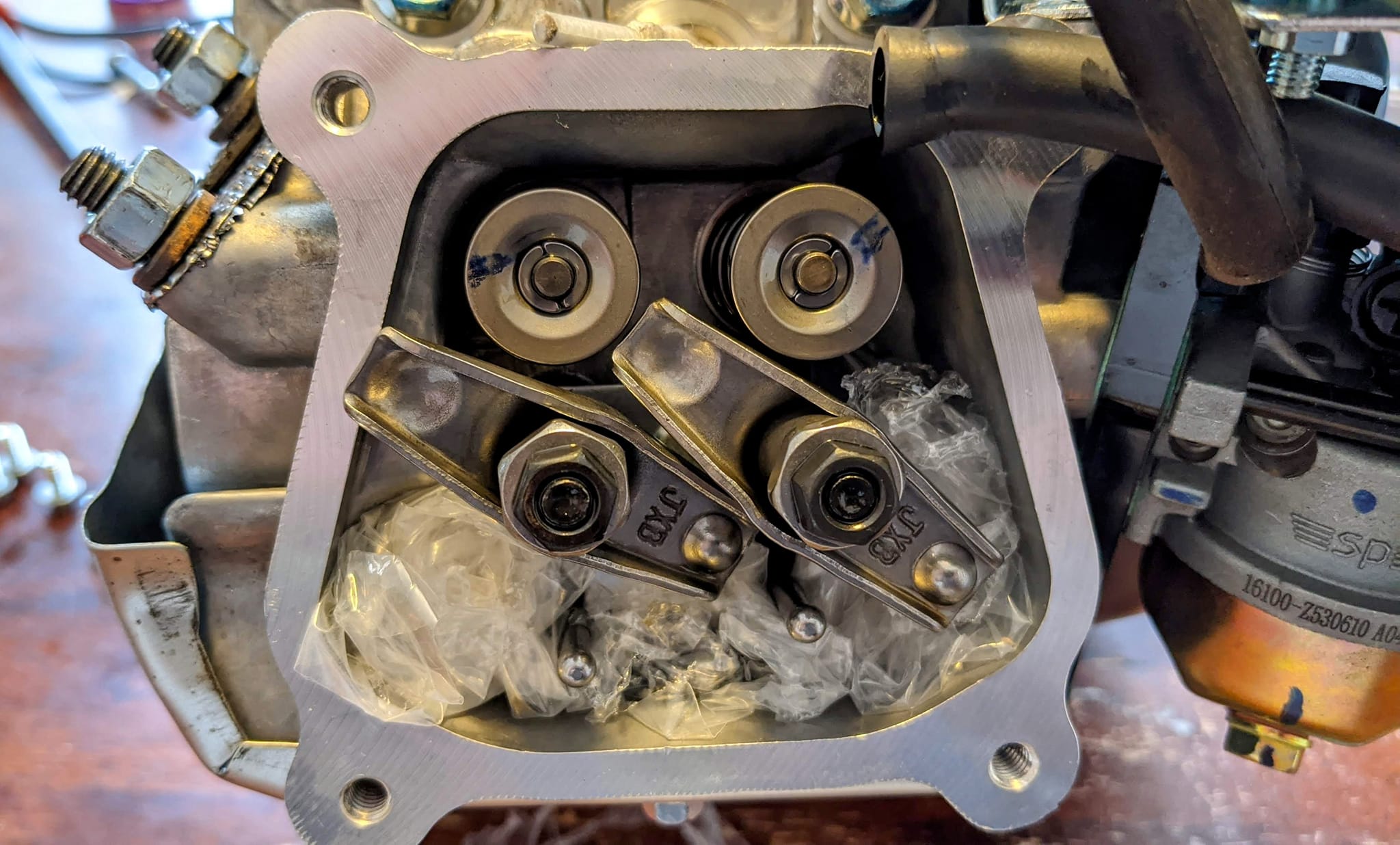 Converting valve retainer caps on 196cc mild build