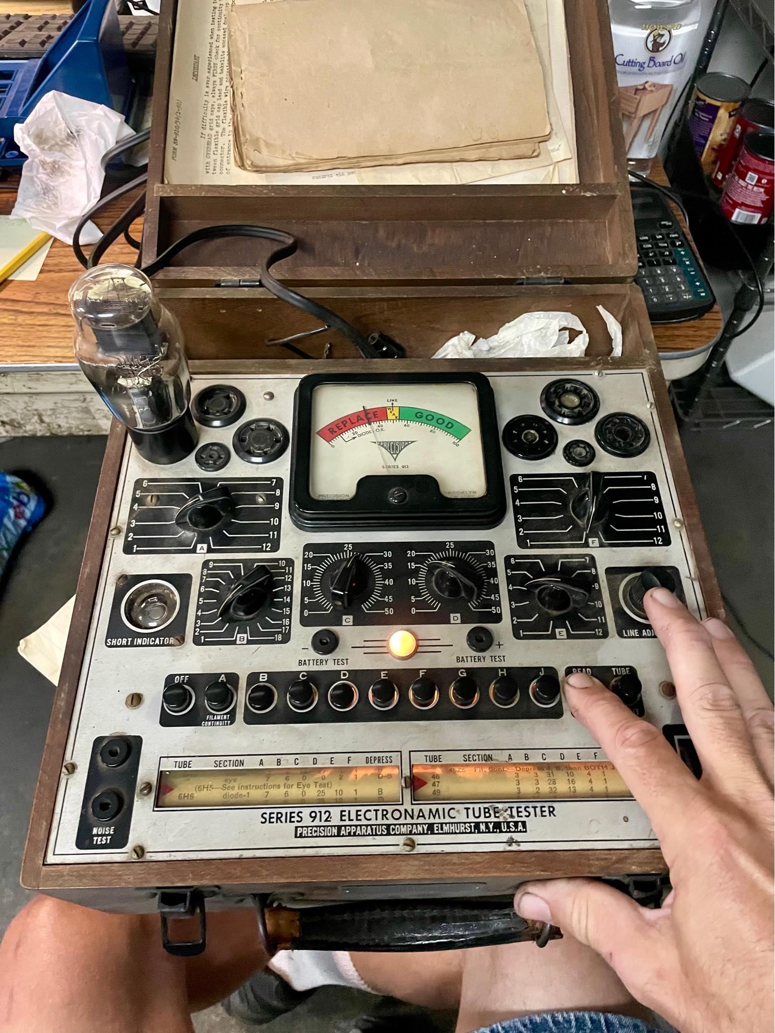Vintage monochromator and sample changer tester card