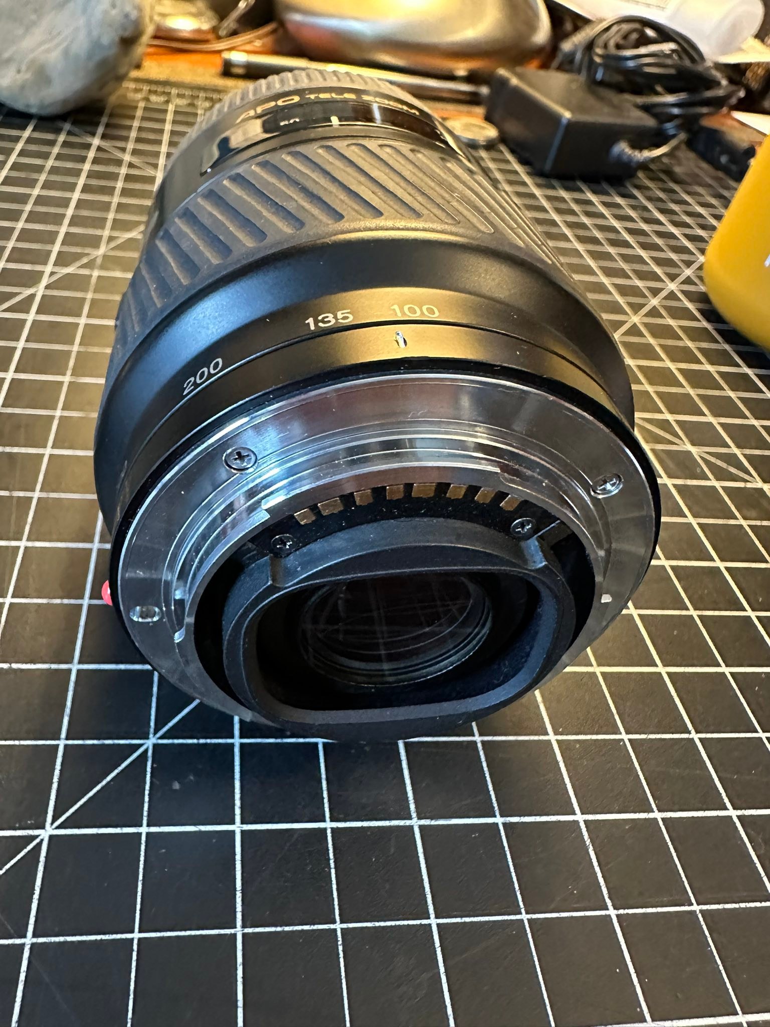 Minolta 100-300mm apo d lens review
