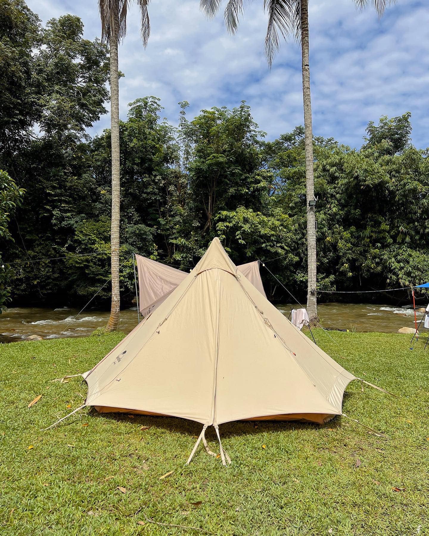 maileg little feather mouse with tent Colour:carbon grey - black Helikon-Tex Supertarp Water Resistant its designed for miniature tente annexe