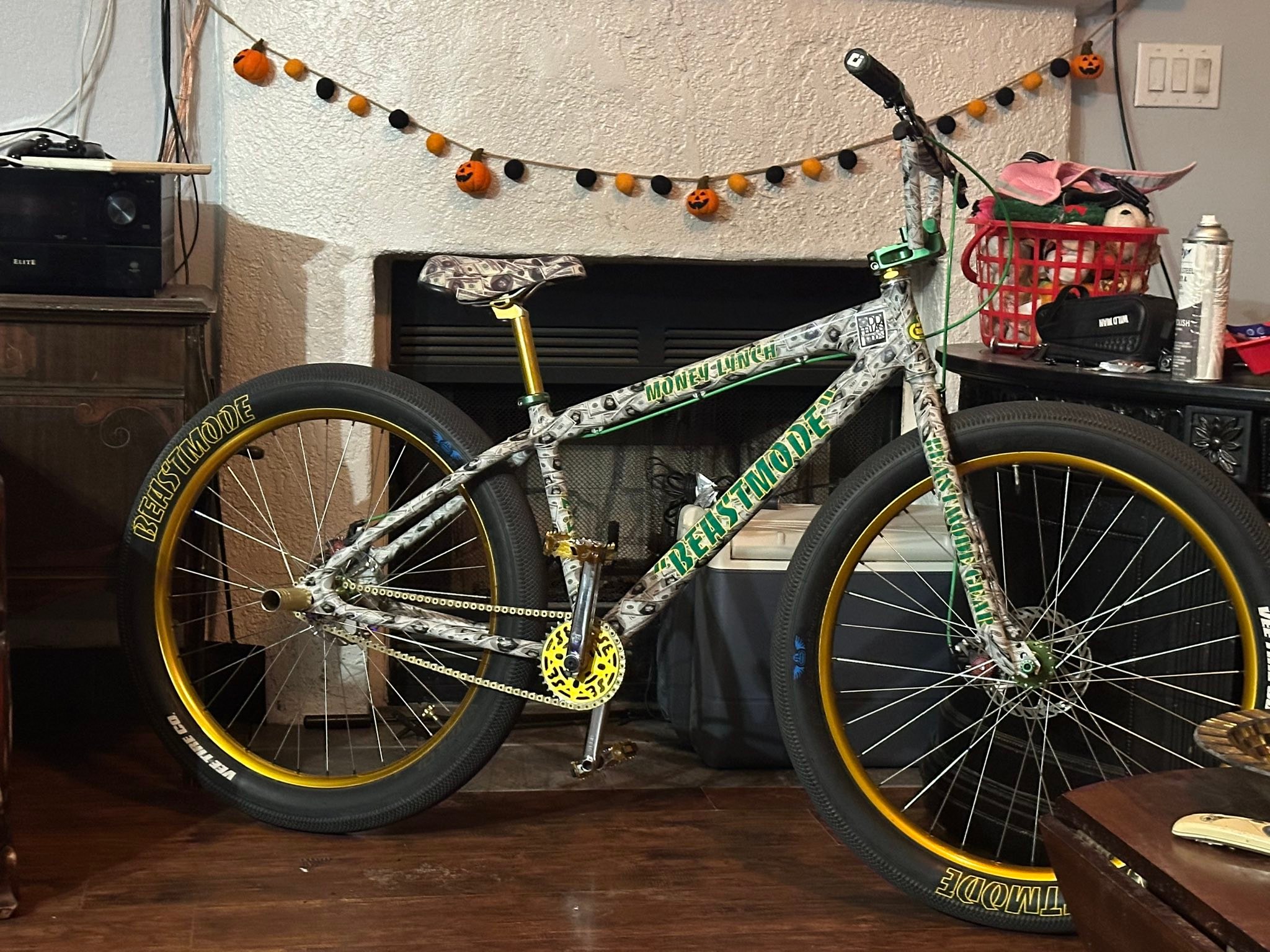 DOGTOWN x SE BIKES.?? #2019sebikes