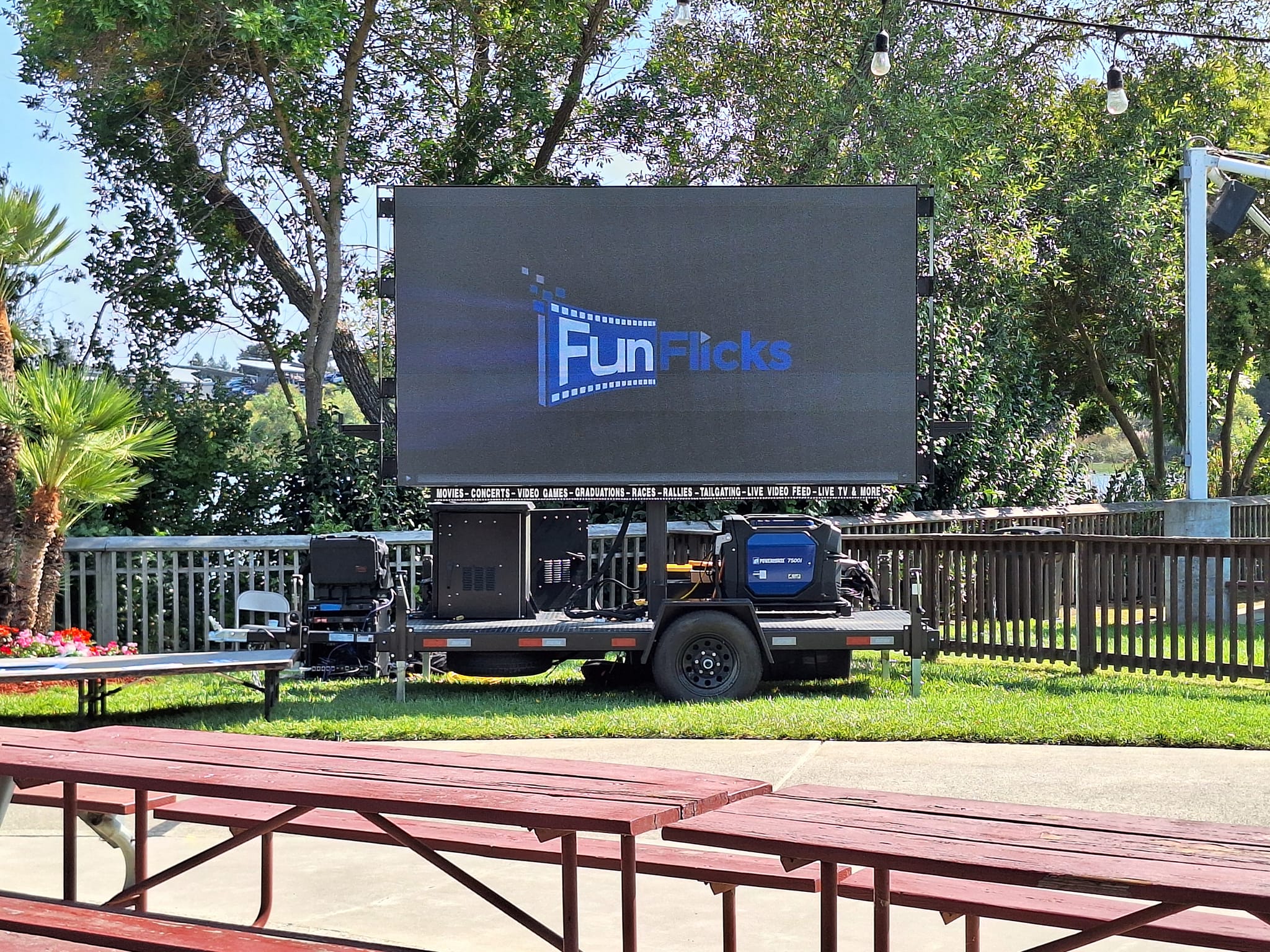 Funflicks Outdoor Movies of Central Coast | Morro Bay CA