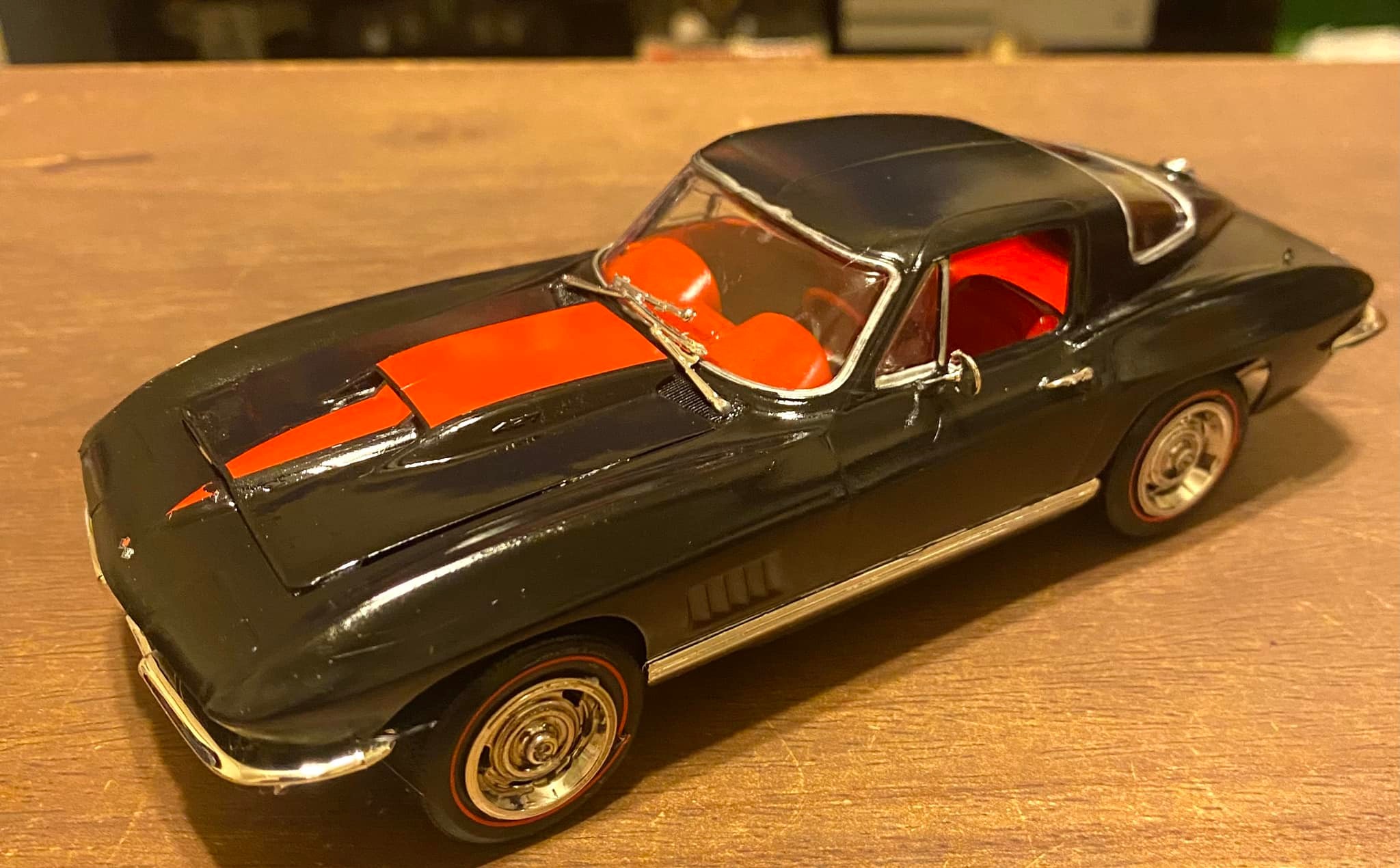 Kyosho '67 Stingray Corvette Nostalgic Series assembly and