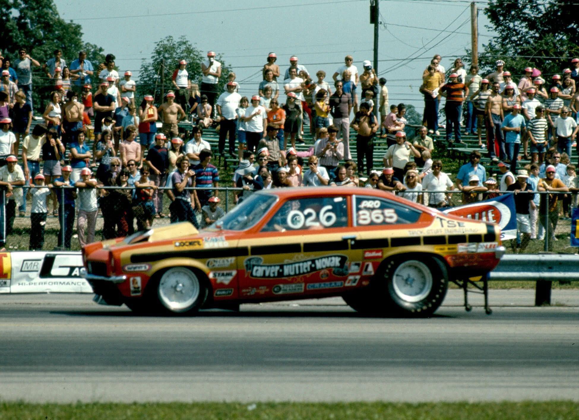 Blast from the Past Drag Racing | PRO 365 - 72 Vega of Ron Hutter ...