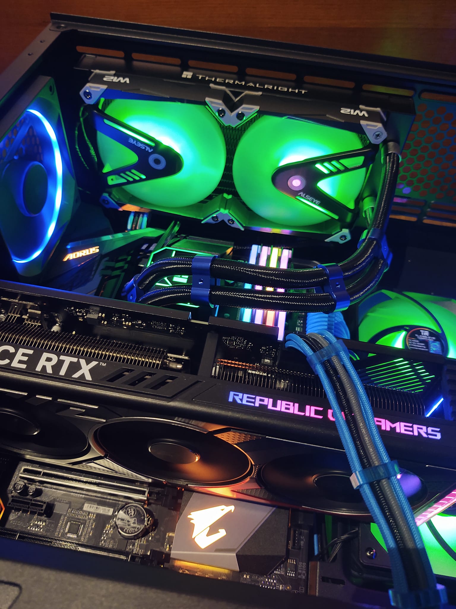 2nd build. Very excited, still have alot more work to do. I9-9900k