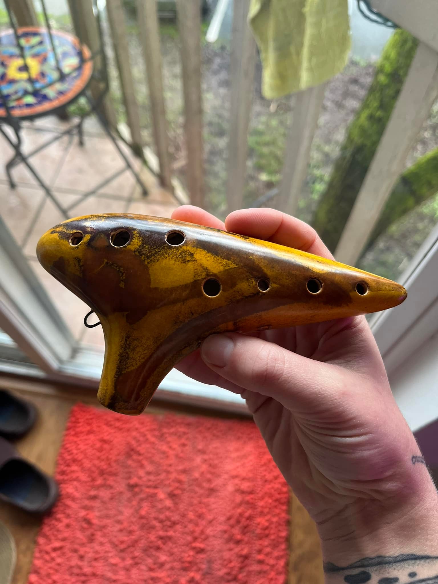 Vintage 11-hole rising breath ocarina details