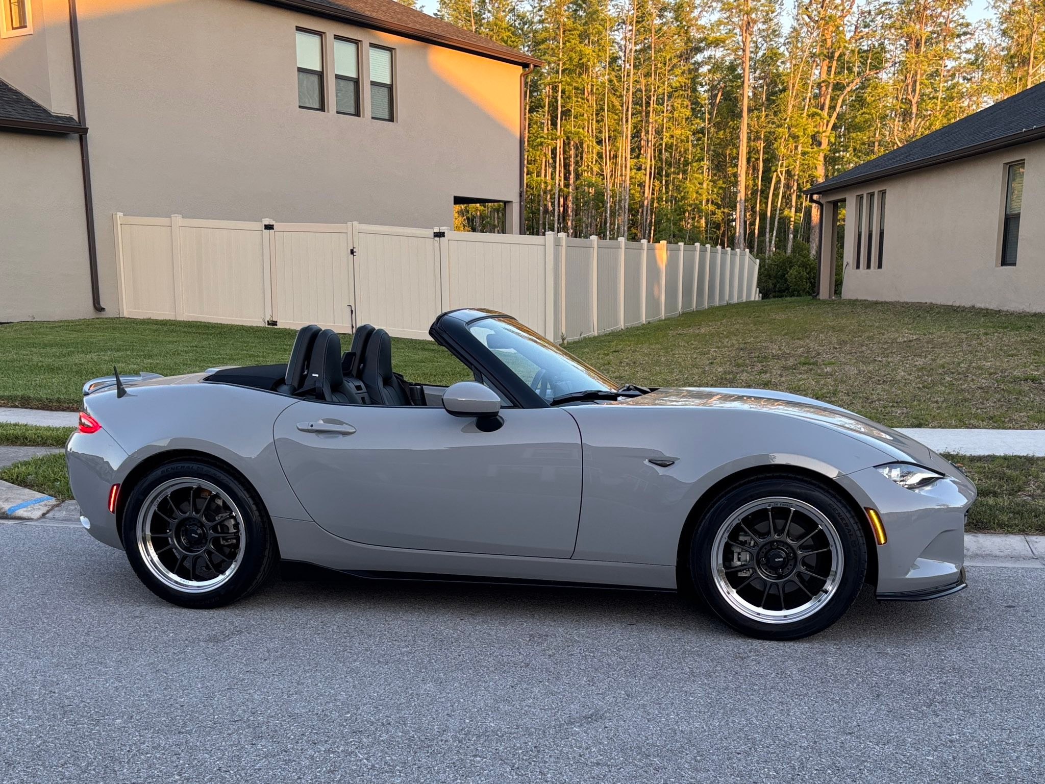 Wheel and Tire Upgrades for Mazda Miata