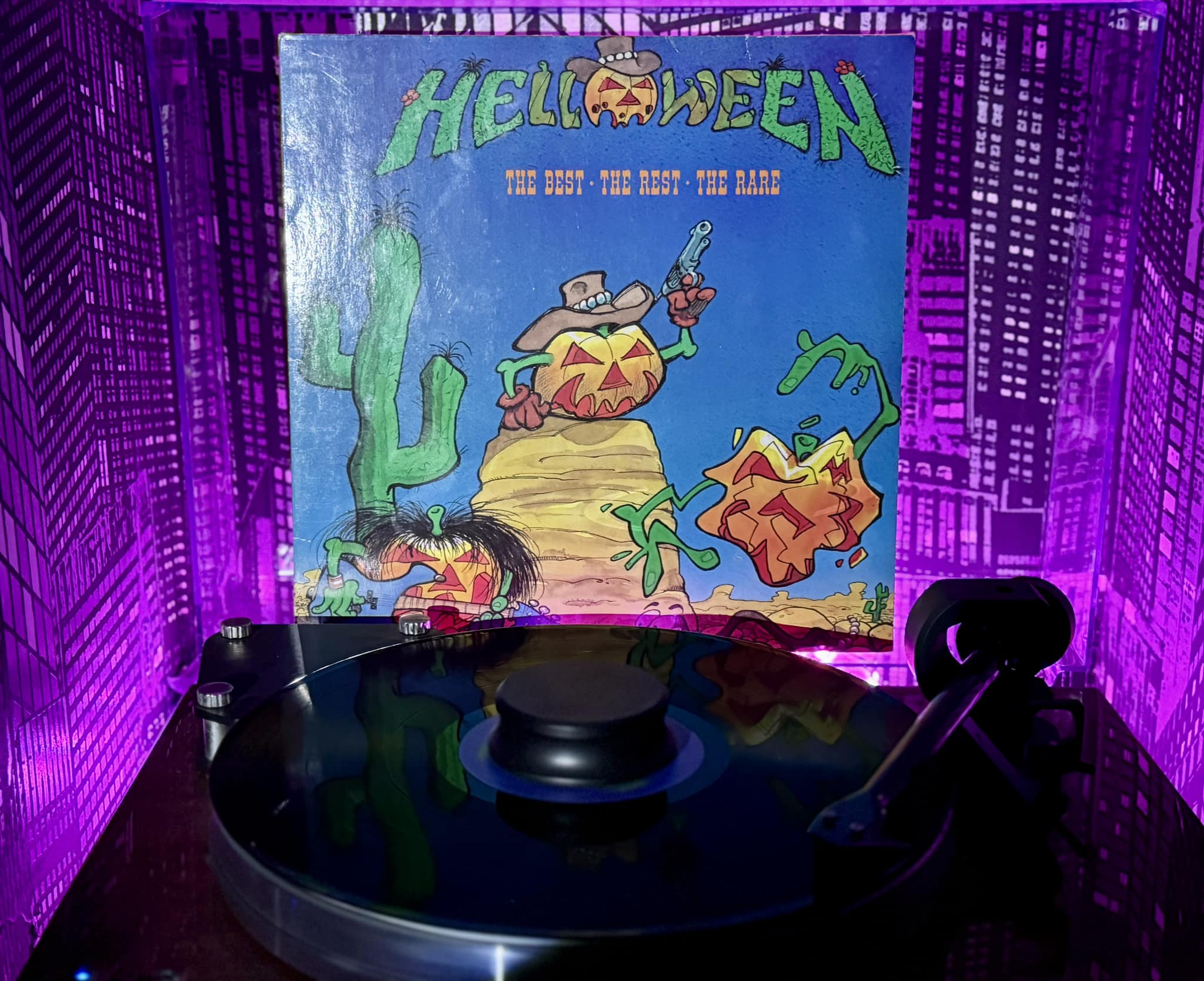 Helloween - The Best. The Rest . The Rare (1991) https://youtu.be 