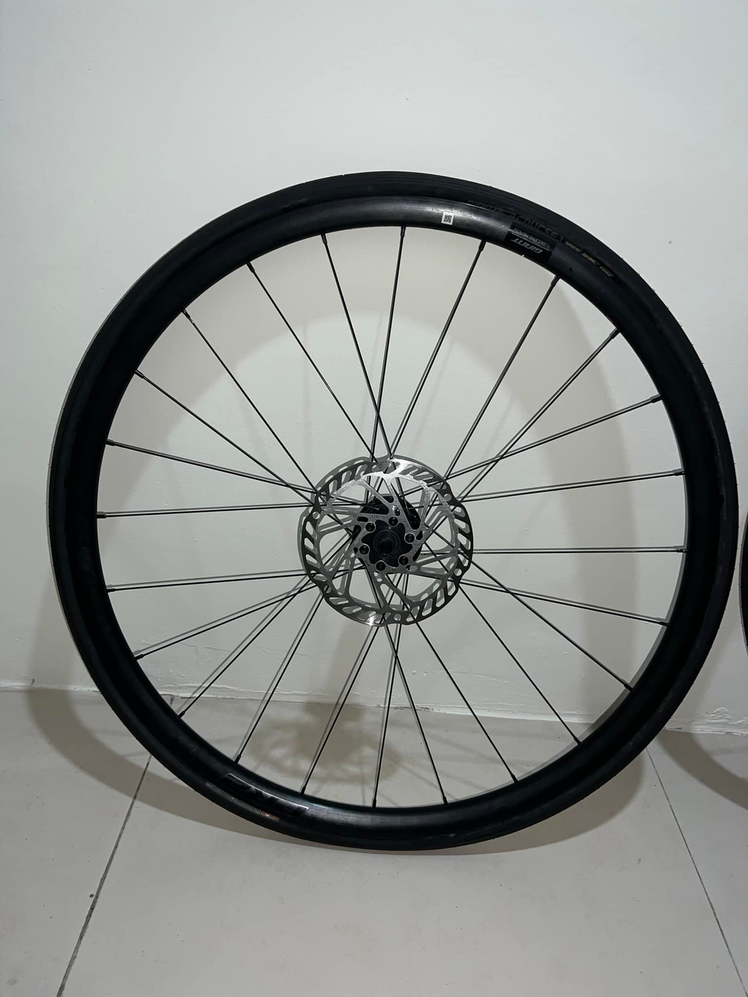 Giant px2 disc wheelset for sale