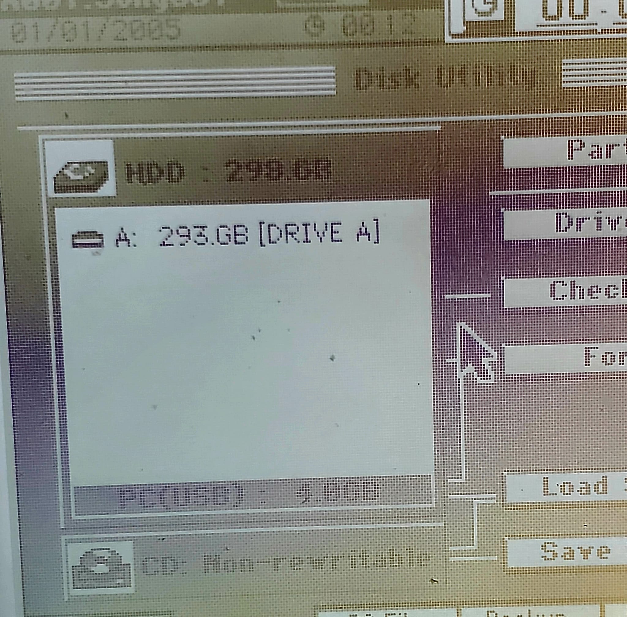 Korg D3200 with 2seemy VGA conversion for external screens