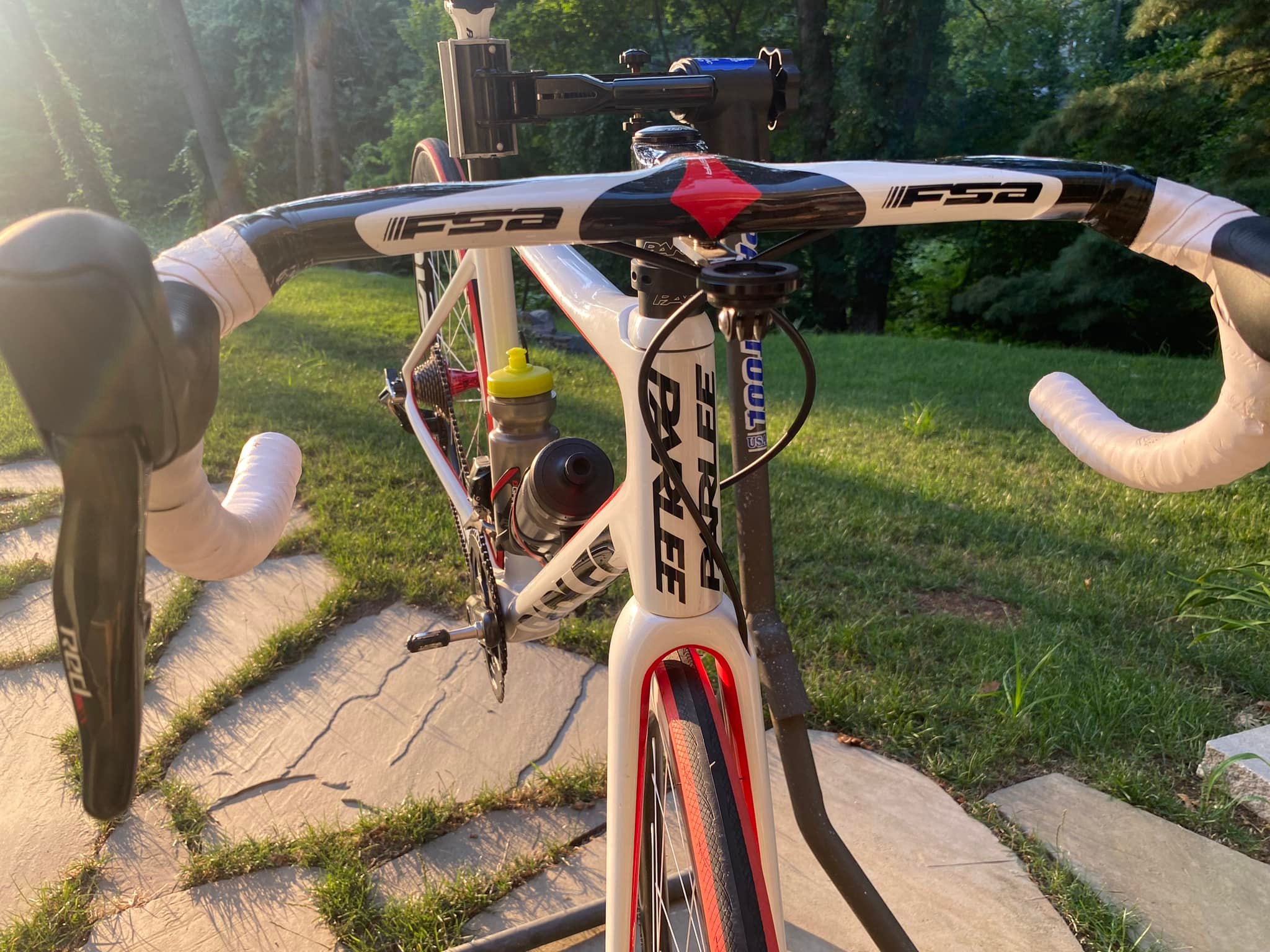 What year and model is this Parlee bike with SRAM Red eTap?