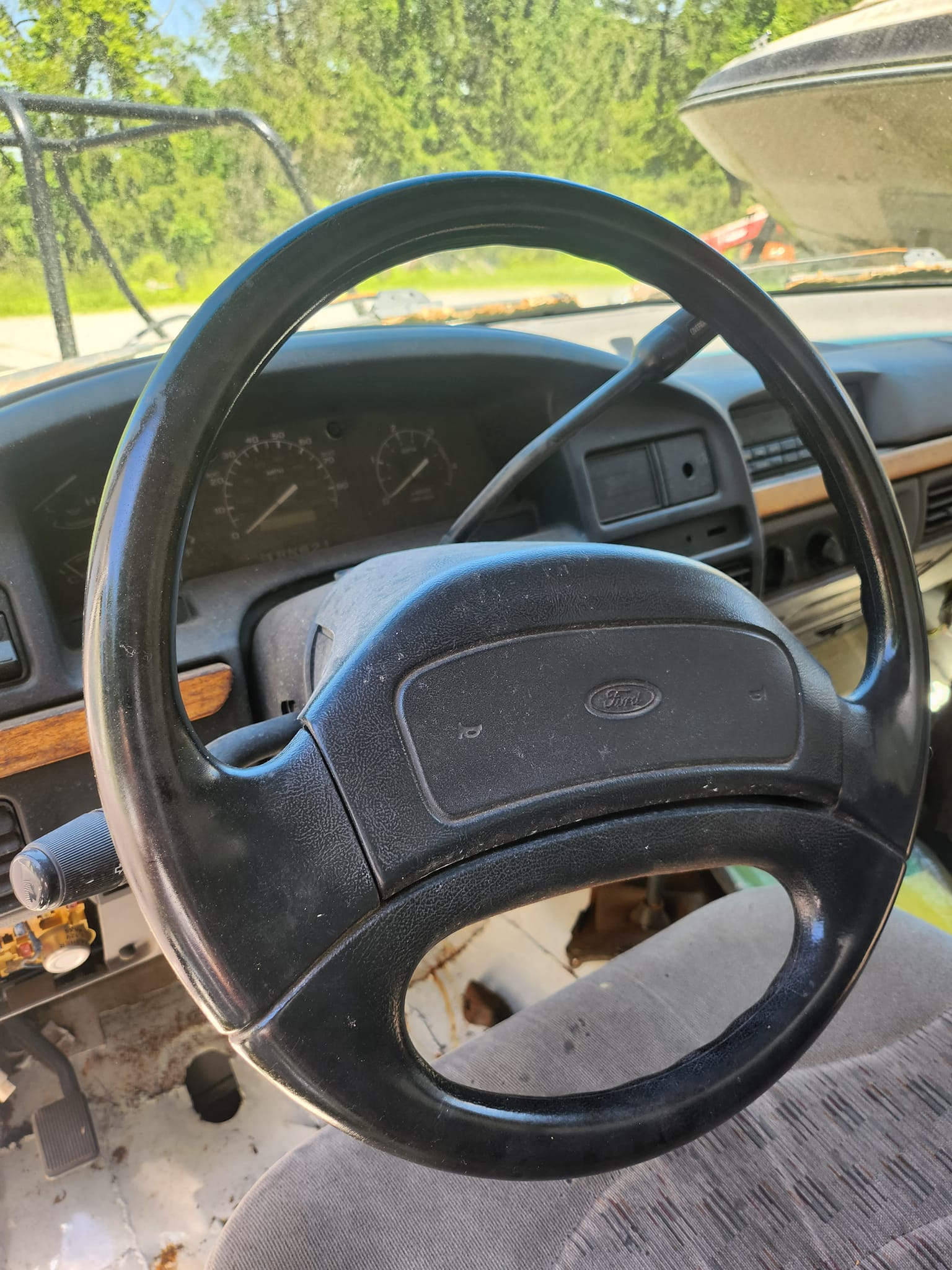 Forever Sharp Black & Wood Steering Wheel – Fits 1974–1994 Chevy Pickup, 14", Horn Button Kit