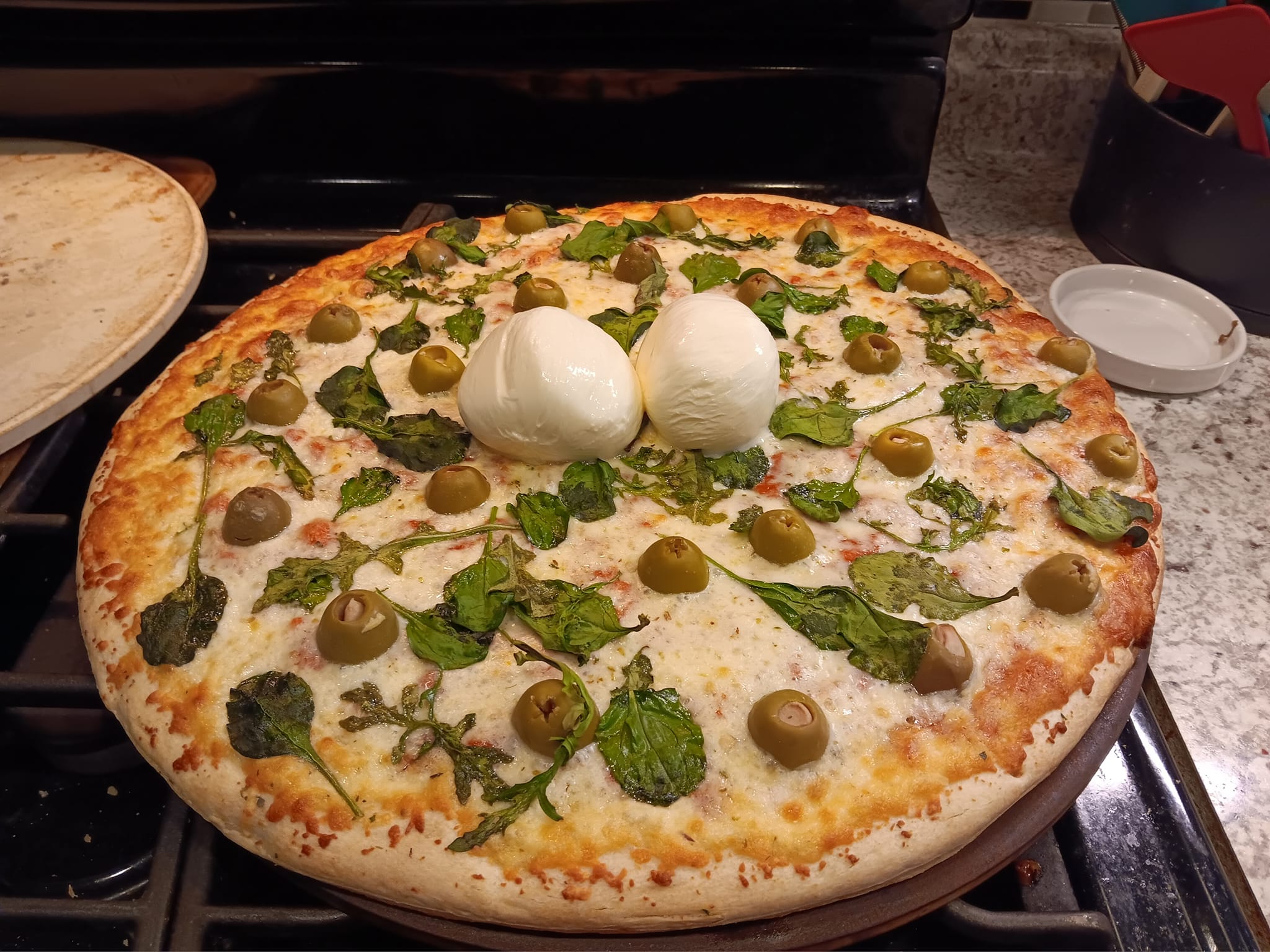 Aldi burrata cheese pizza delight