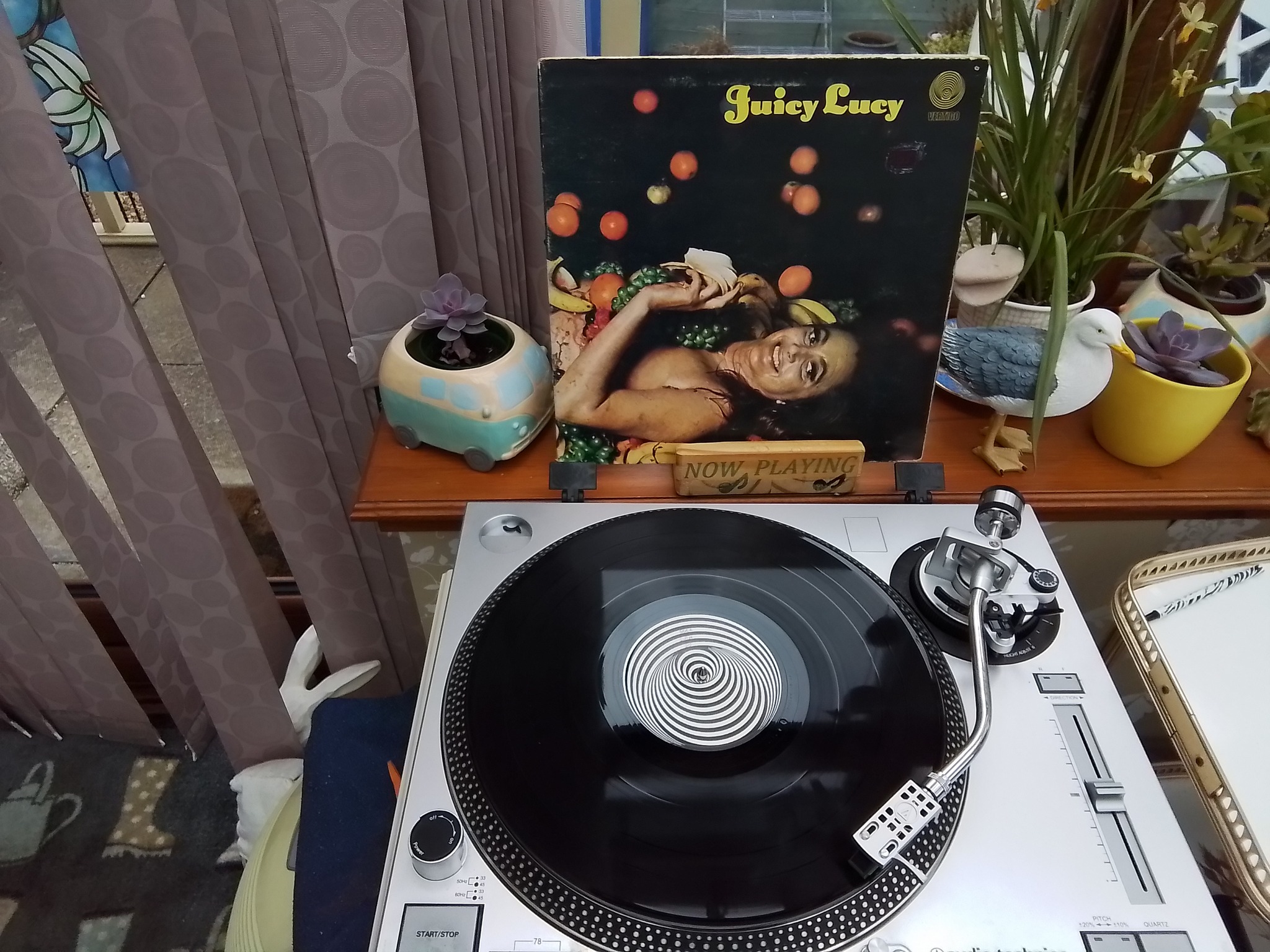 The debut album by Juicy Lucy, released in1969 on the Vertigo label
