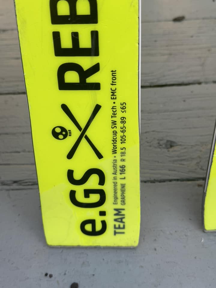 I'm offering two ski options: a 166 cm Head World Cup Rebels ski