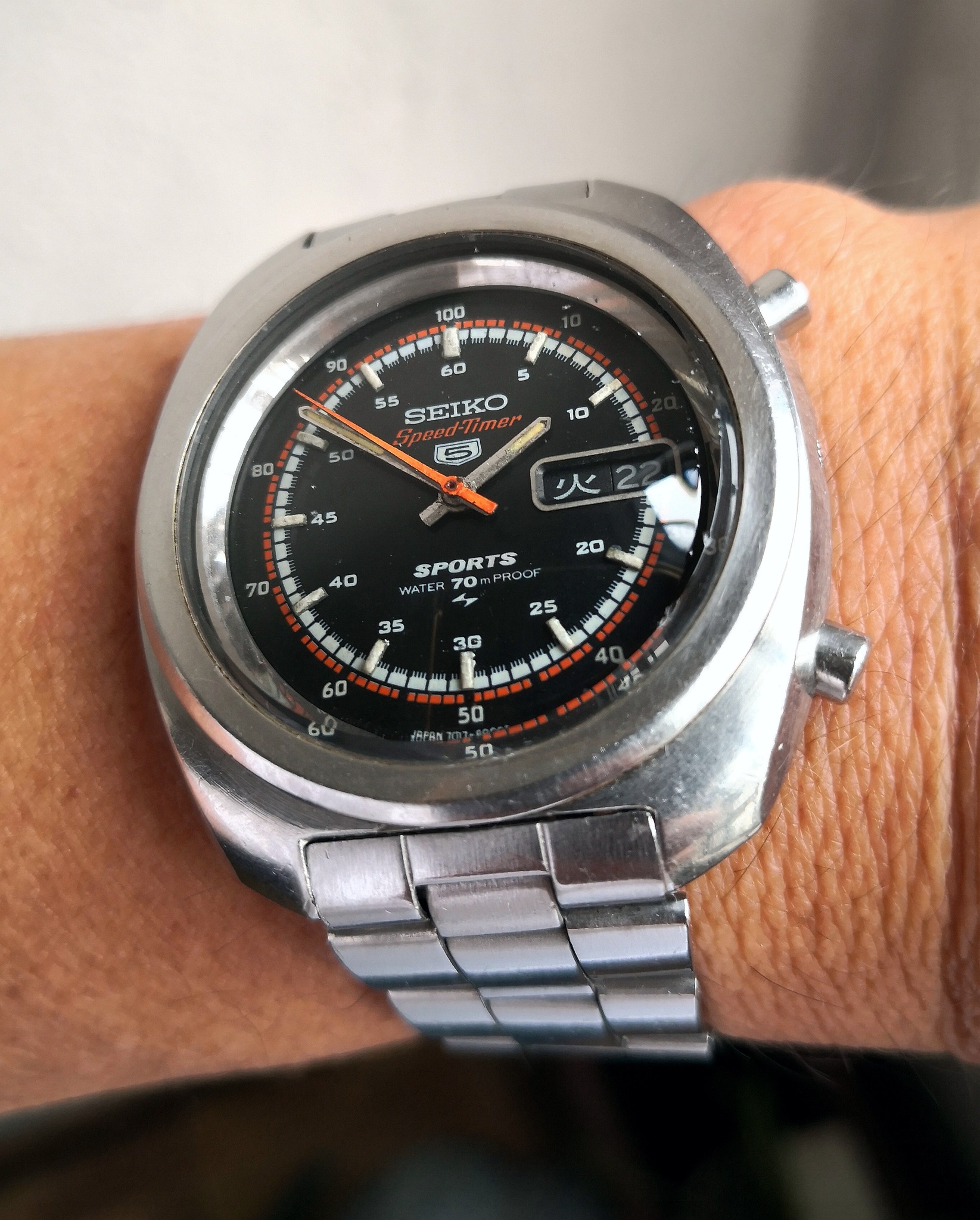 Vintage Seiko 5 Sports Speed-Timer watch