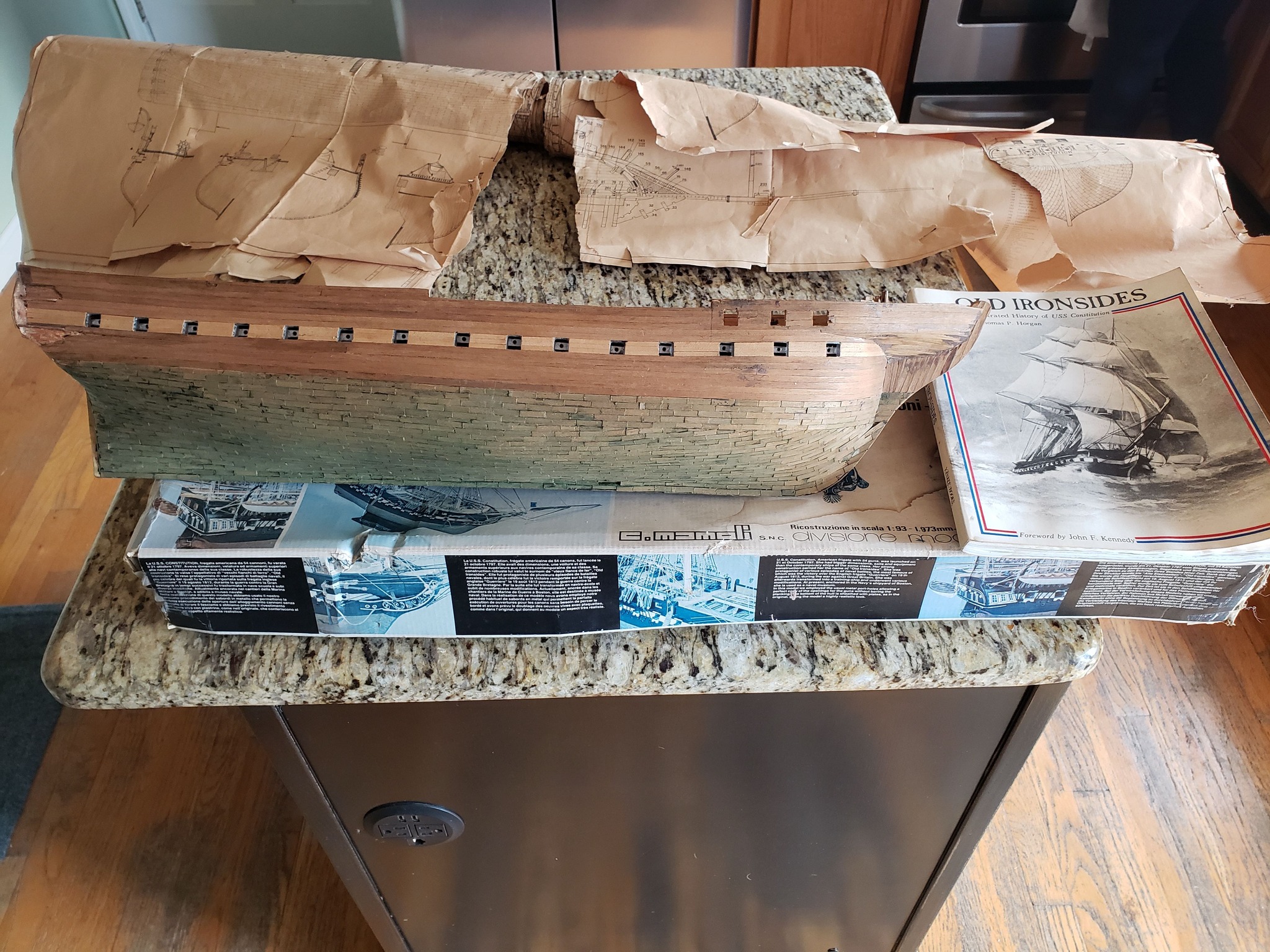 Mamoli USS Constitution model kit for free in Central PA
