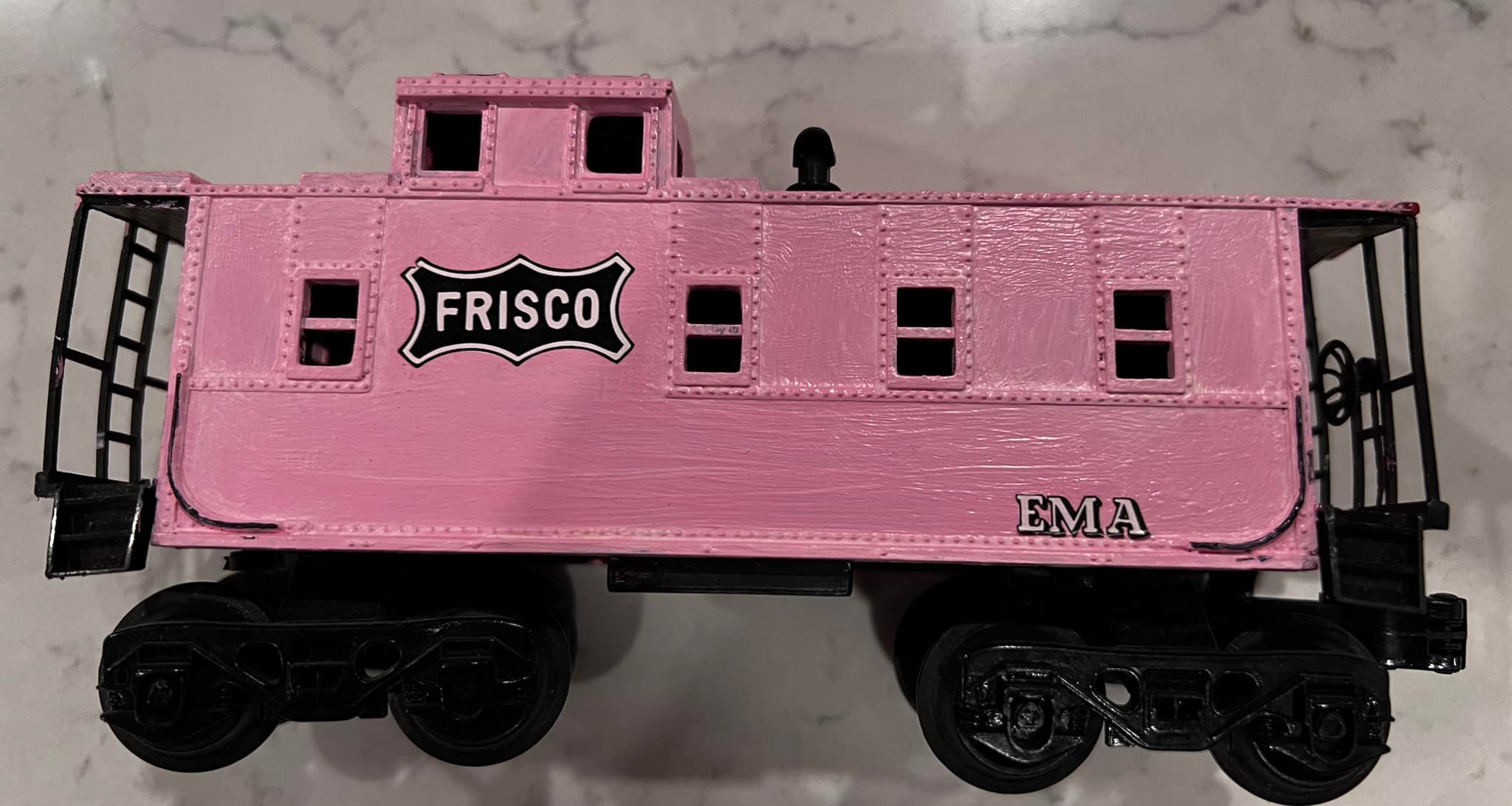 Overland Soo Line Wood Train Caboose