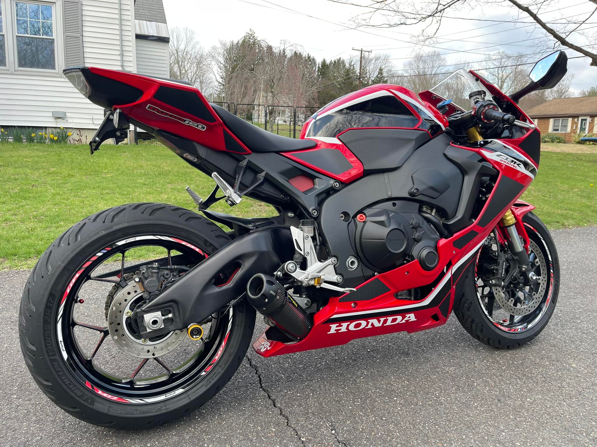 SC Project vs Two Brothers exhaust for CBR 1000RR