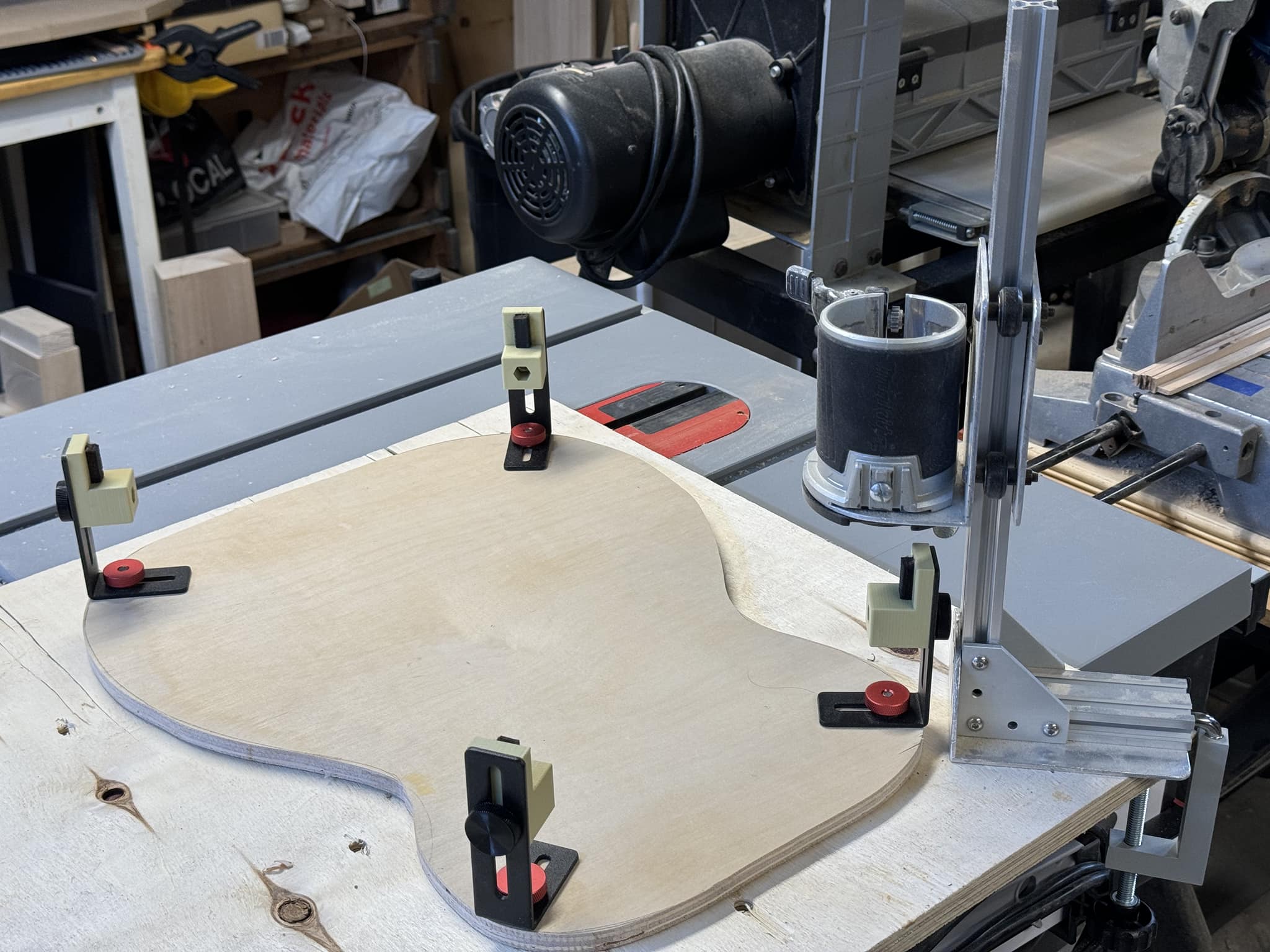 Stewmac Dremel Router Base - Guitar Making