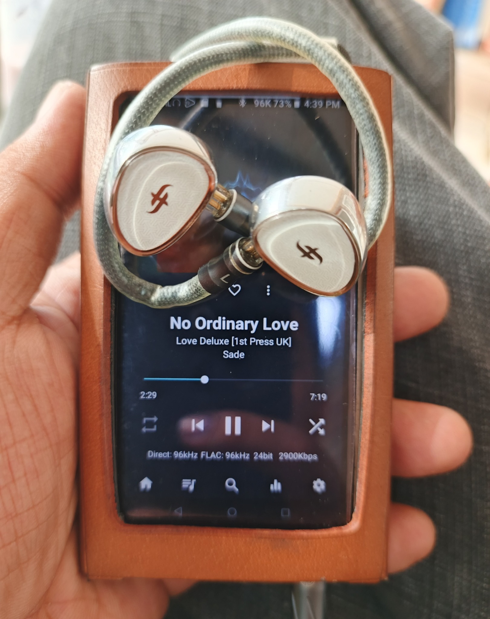 AüR Audio Aurora with Eye of Horus cable A perfect combination