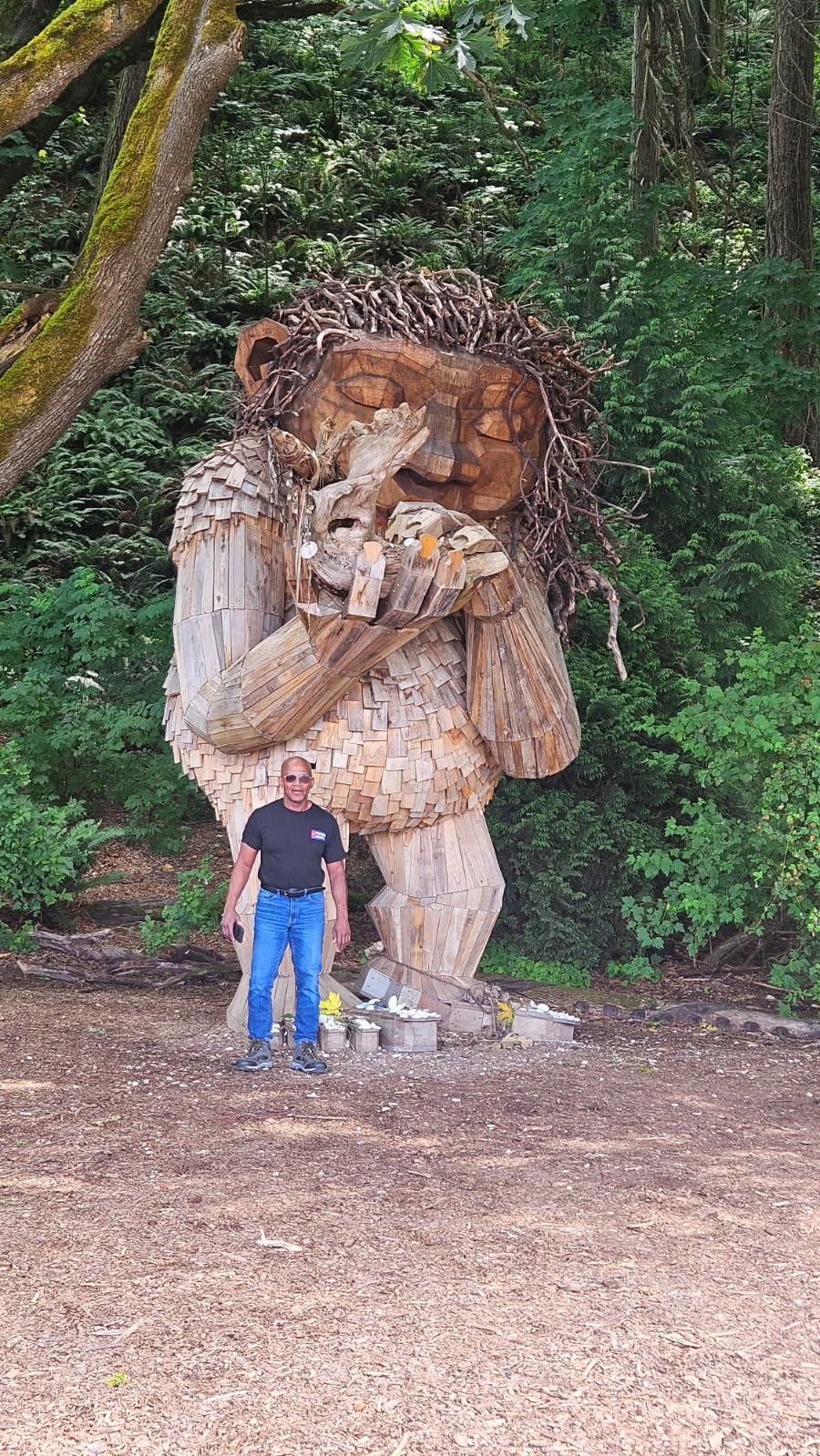 Discovering Bruun Idun sculpture at Lincoln Park in West Seattle