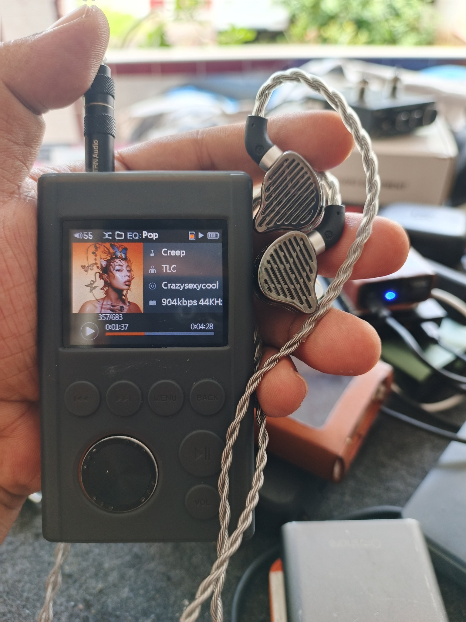 What daps or amp do you use for planar driver iem?
