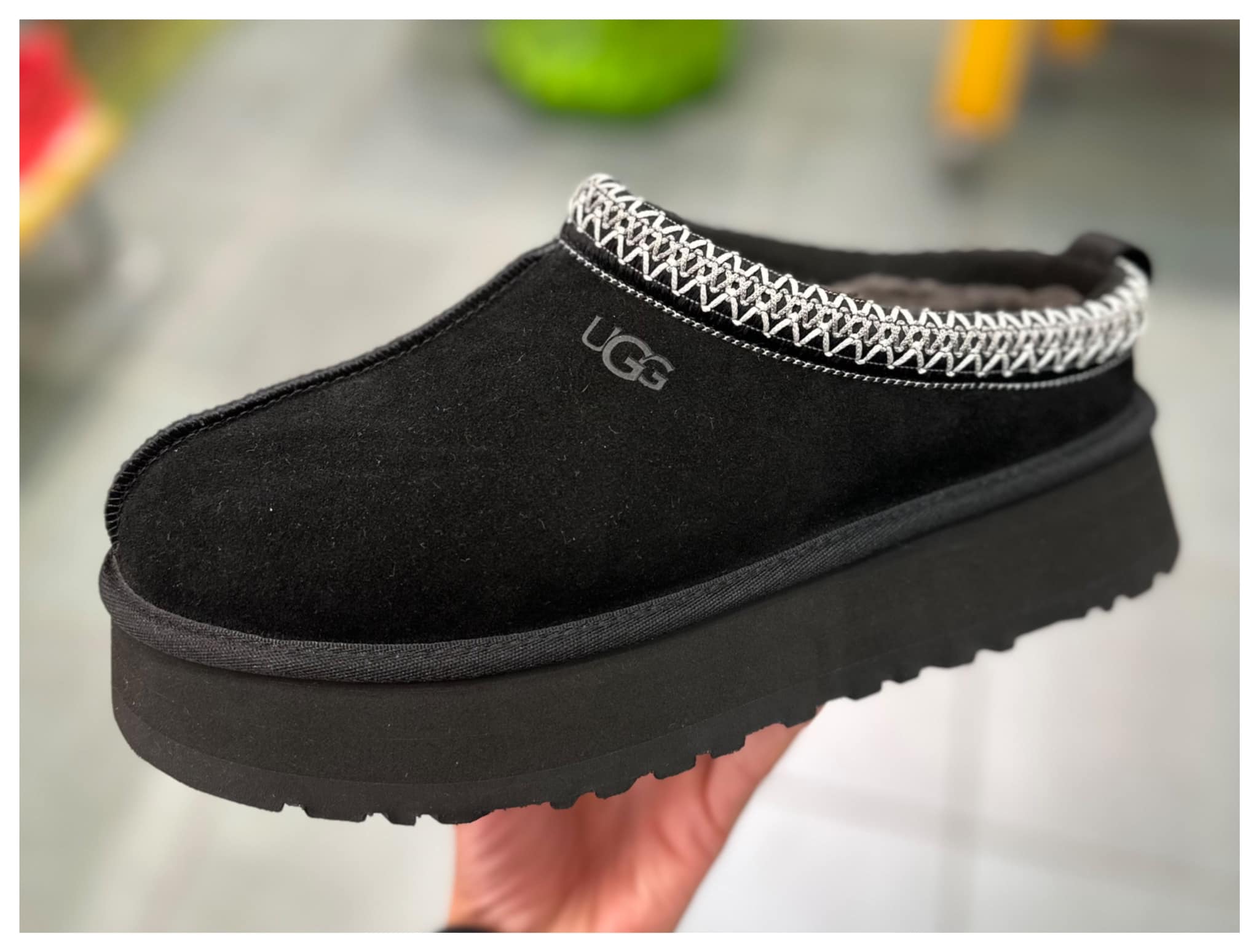 New delivery from @ugg just in time for fall ? Shop the Tazz 