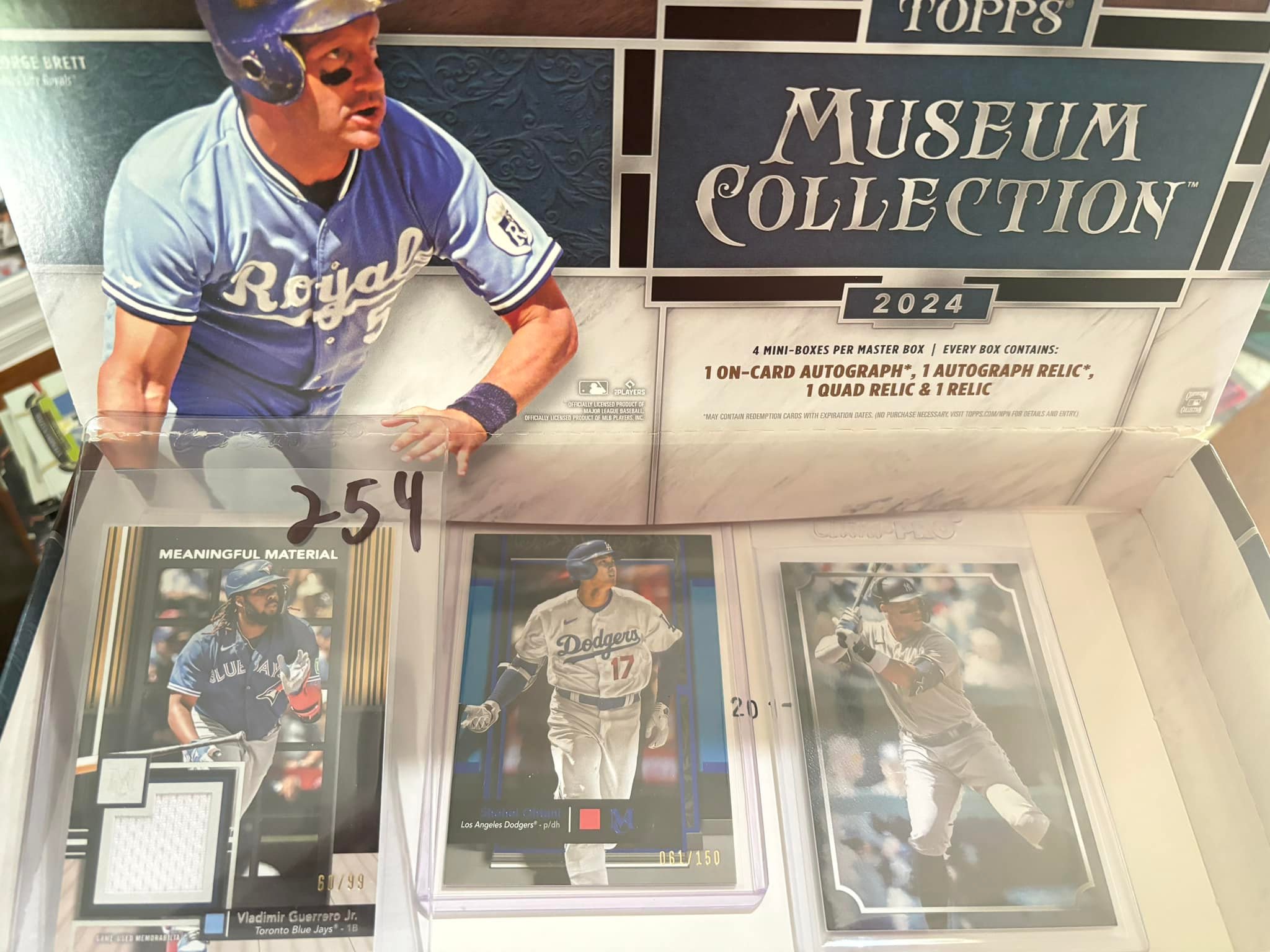 Hit a 1/1 Jackie Robinson Rizzo quad relic in Museum Collection