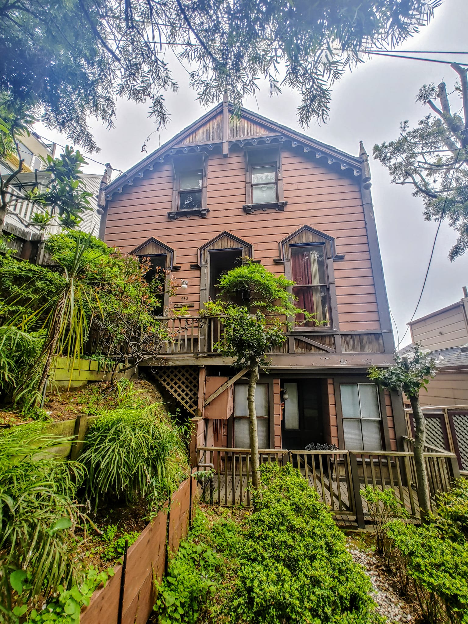 Historic Brown House in Telegraph Hill SF