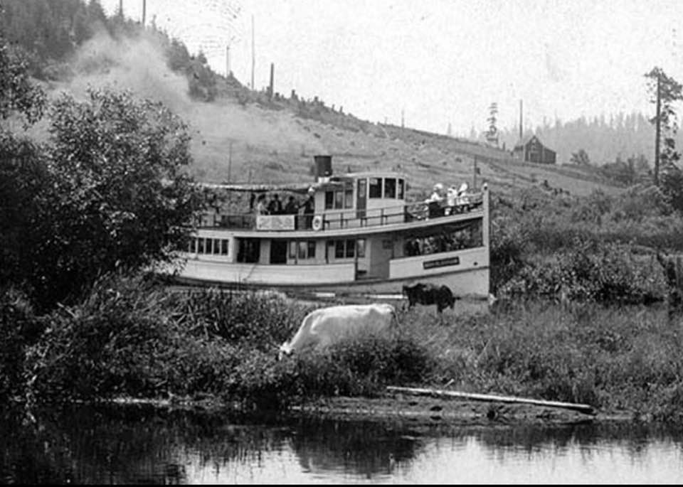 Seattle Vintage | The Steamboat Mayblossom on the Sammamish River at ...