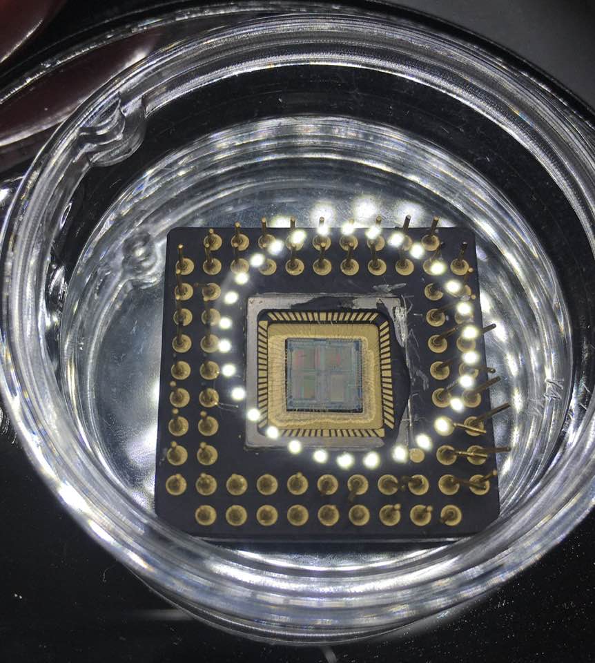 Utility CPU. Intel QA8096-90.