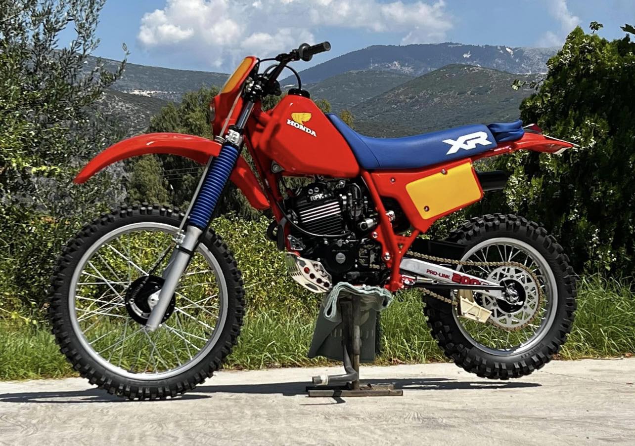My 1984 Honda XR 200R RFVC ਜ HONDA XR RFVC. PRO-LIMK 4 1 4 4 છু 