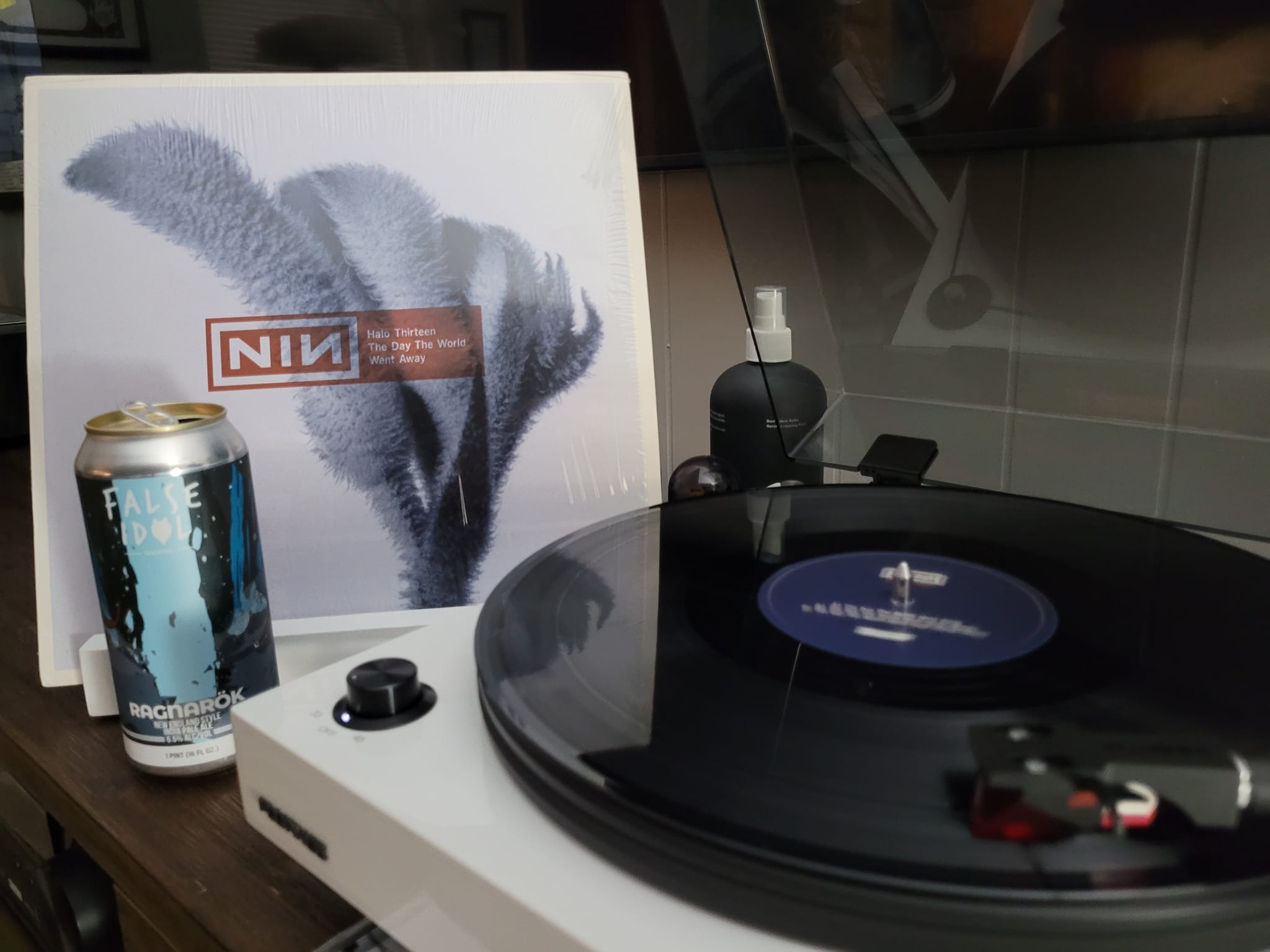 NINE INCH NAILS: COLLECTING AND TRADING | Facebook