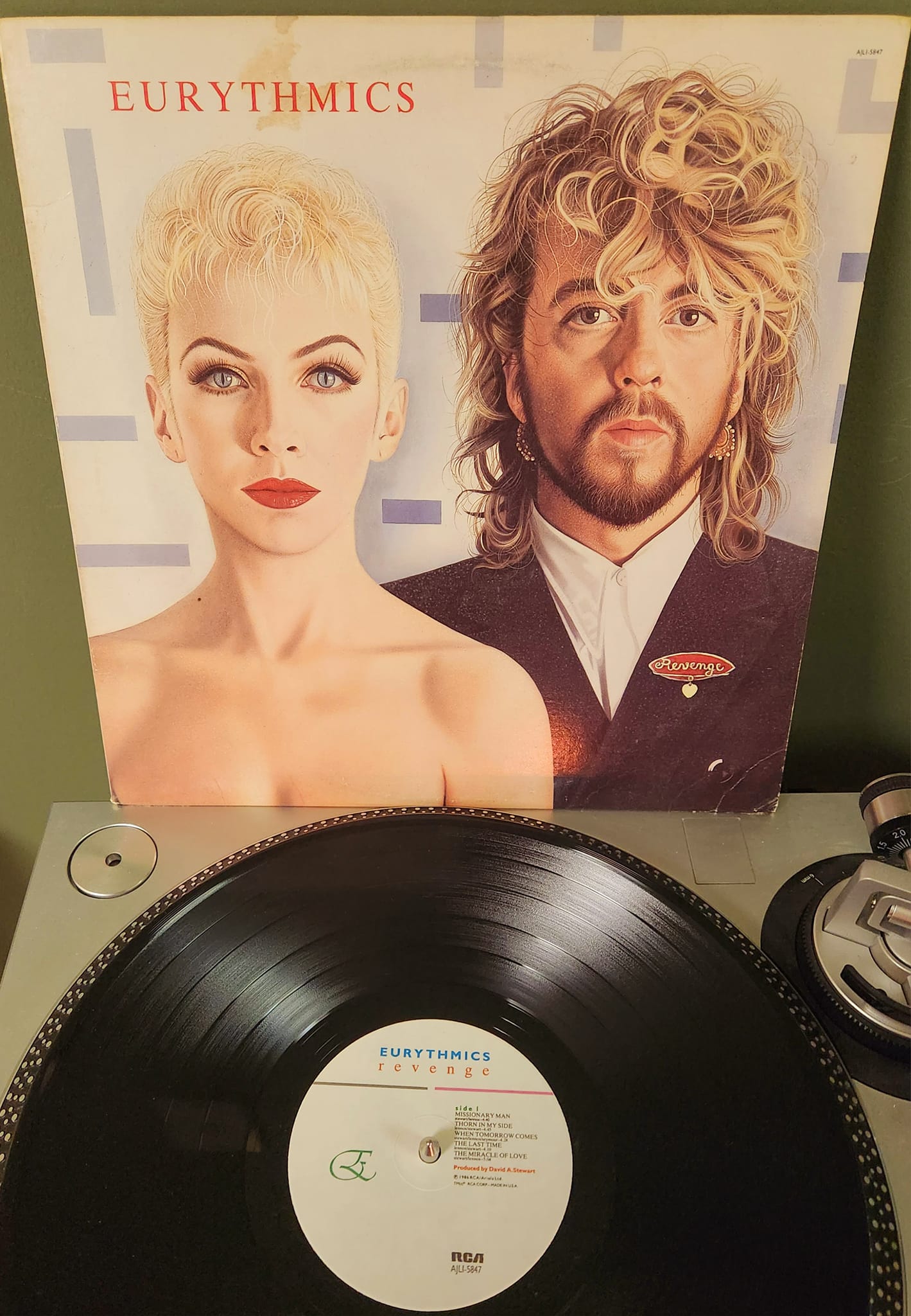Eurythmics' album 'Revenge' turns 40! 🎈 Released on 30th June