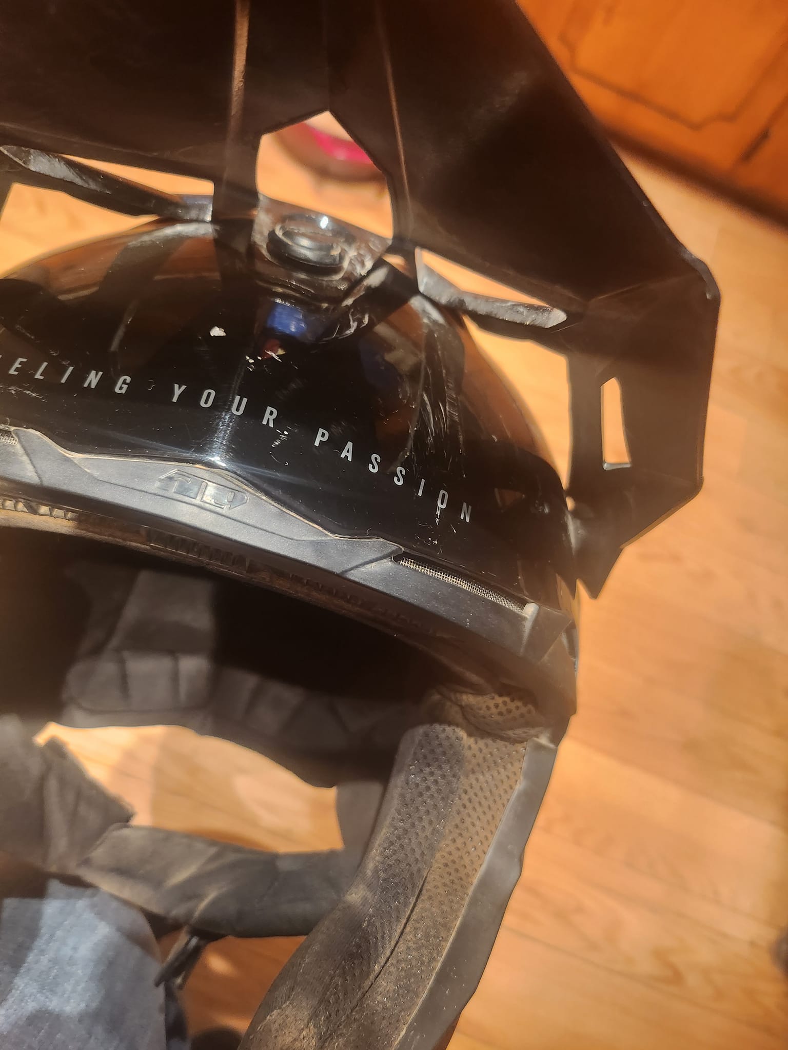 shoei crash helmet RF-1400 Marquez American Spirit Yesmotor Motorcycle Helmet Half School Supplies Items:52PcKit july 2025 Protects from 99% of