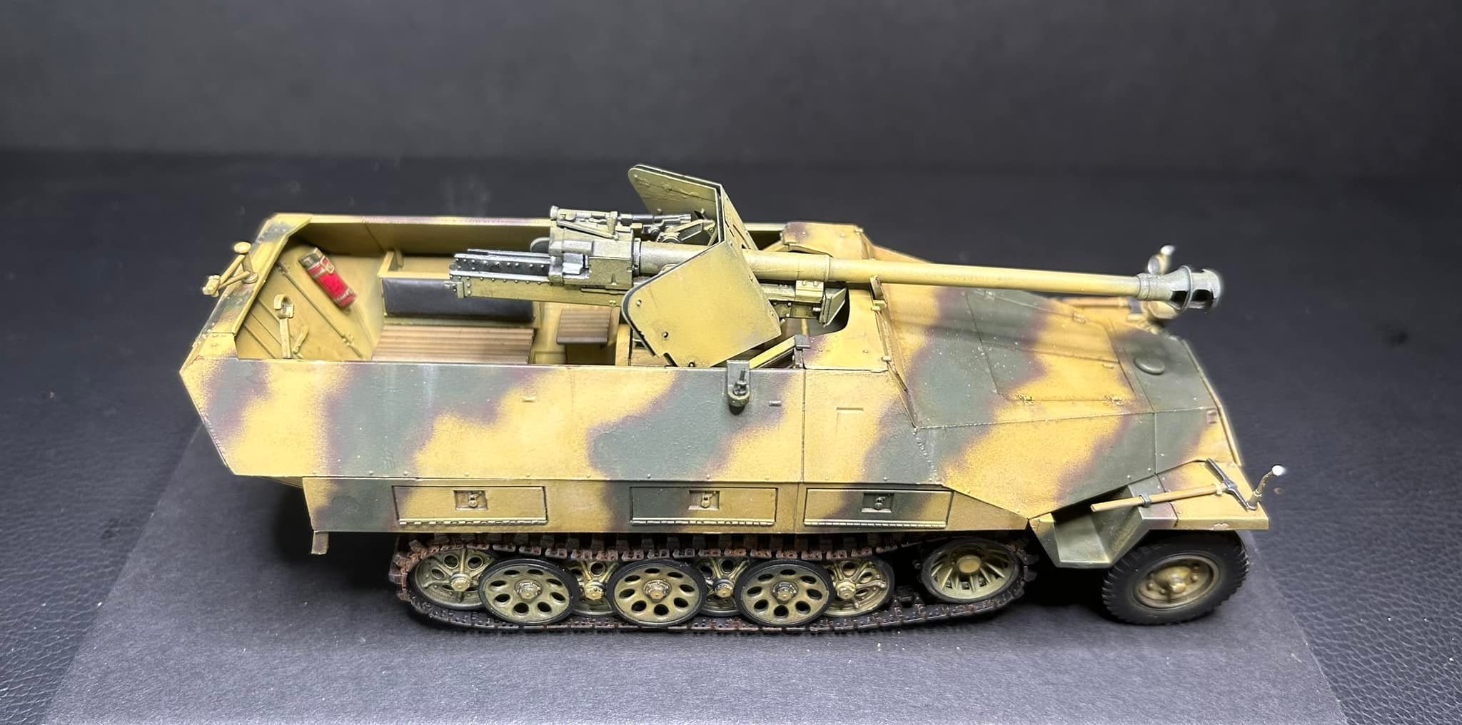 AFV Club Sd.Kfz 251/22 Pakwagen kit review