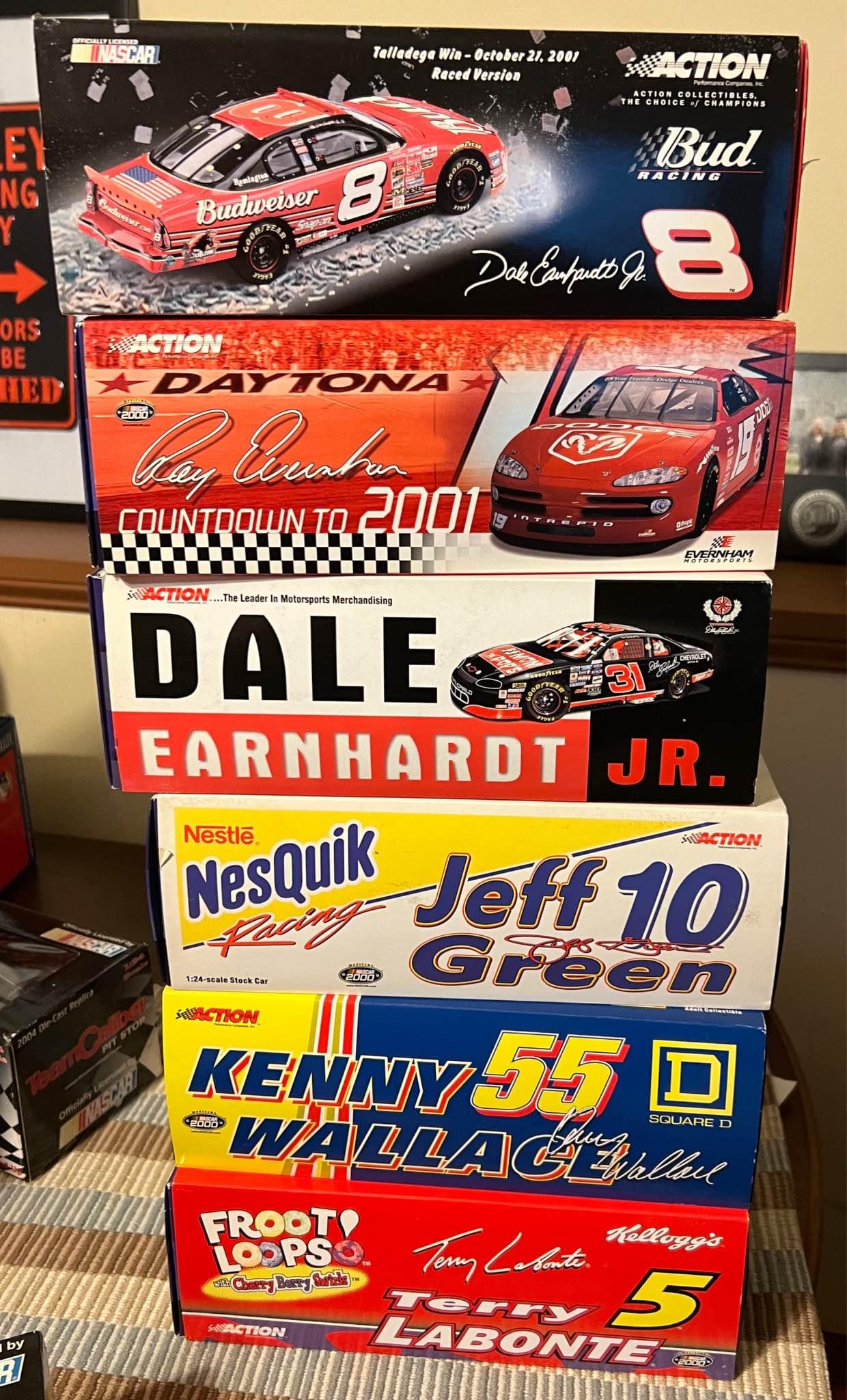 Diecast NASCAR 1/24 2017 Chad Finchum Toyota Camry – Edizione Limitata, Autografata, Lionel Action Platinum Series