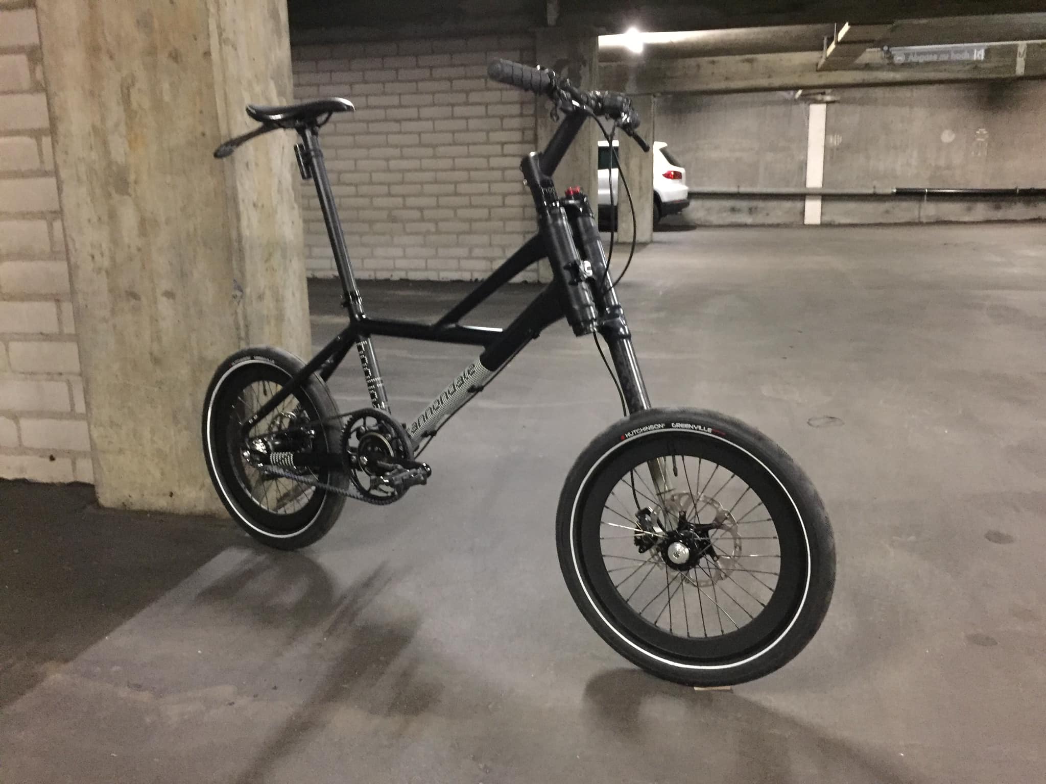 How to have fun with a Cannondale Lefty supermax on a hooligan