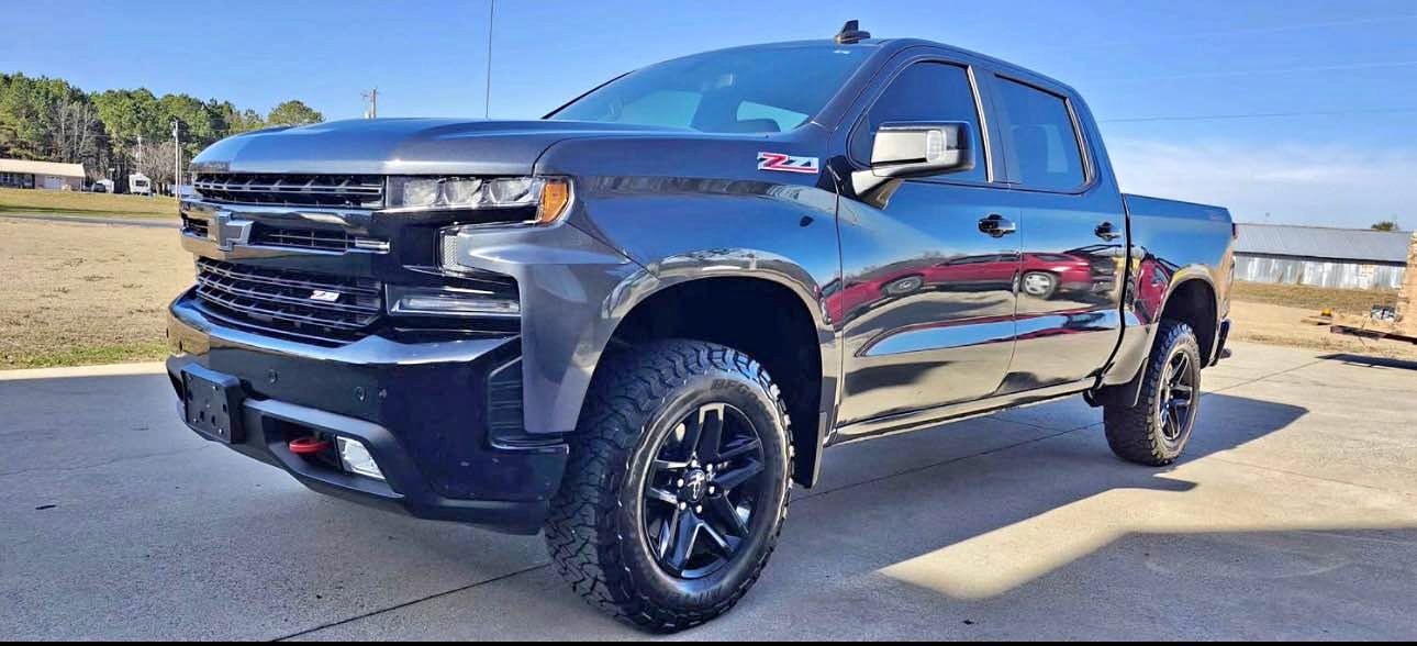 2021 Chevrolet Silverado 1500 Crew Cab · Custom Trail Boss Pickup 4D 5 ...
