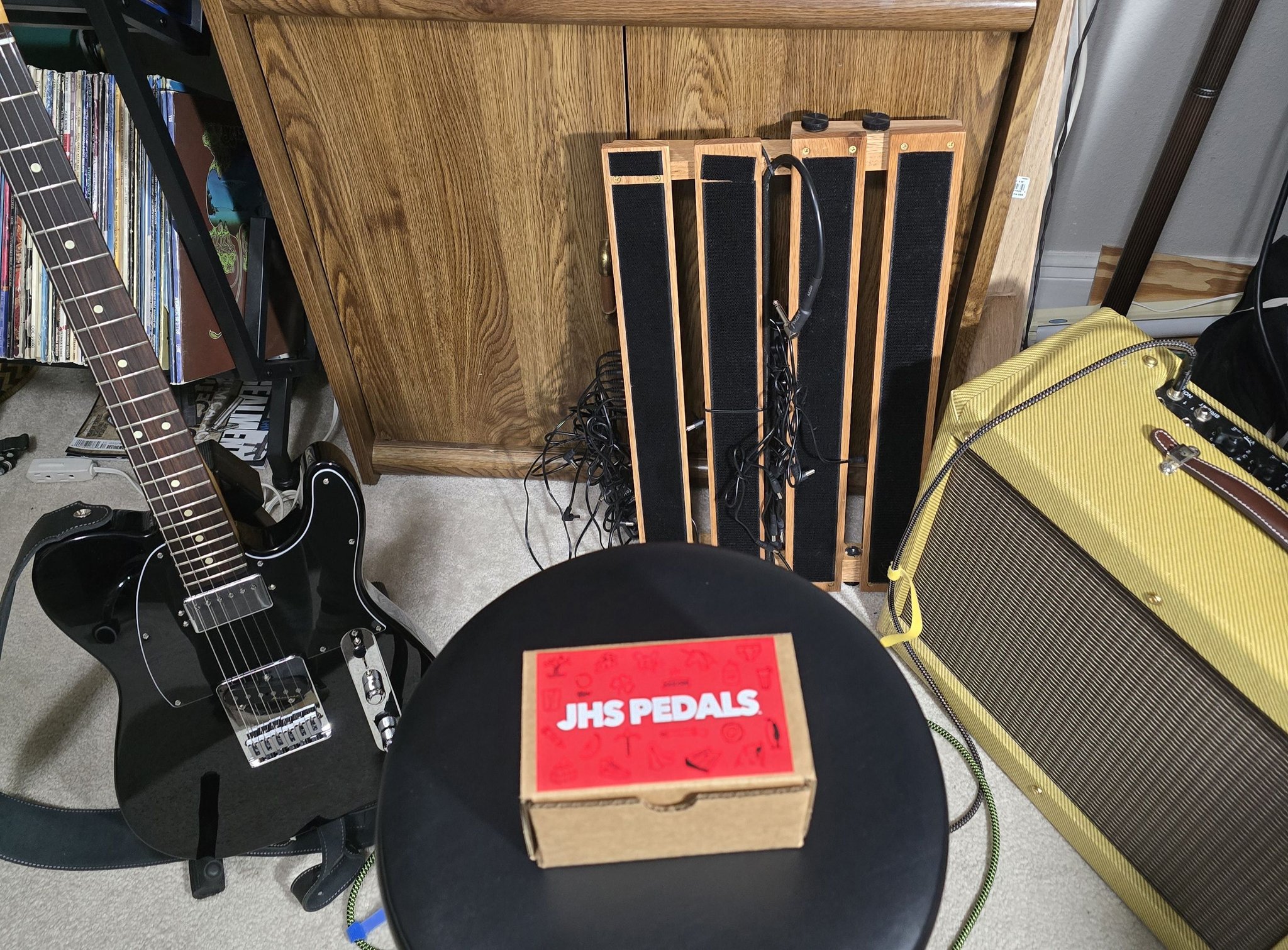 Long time lurker, finally got my first JHS pedal. Not sure about