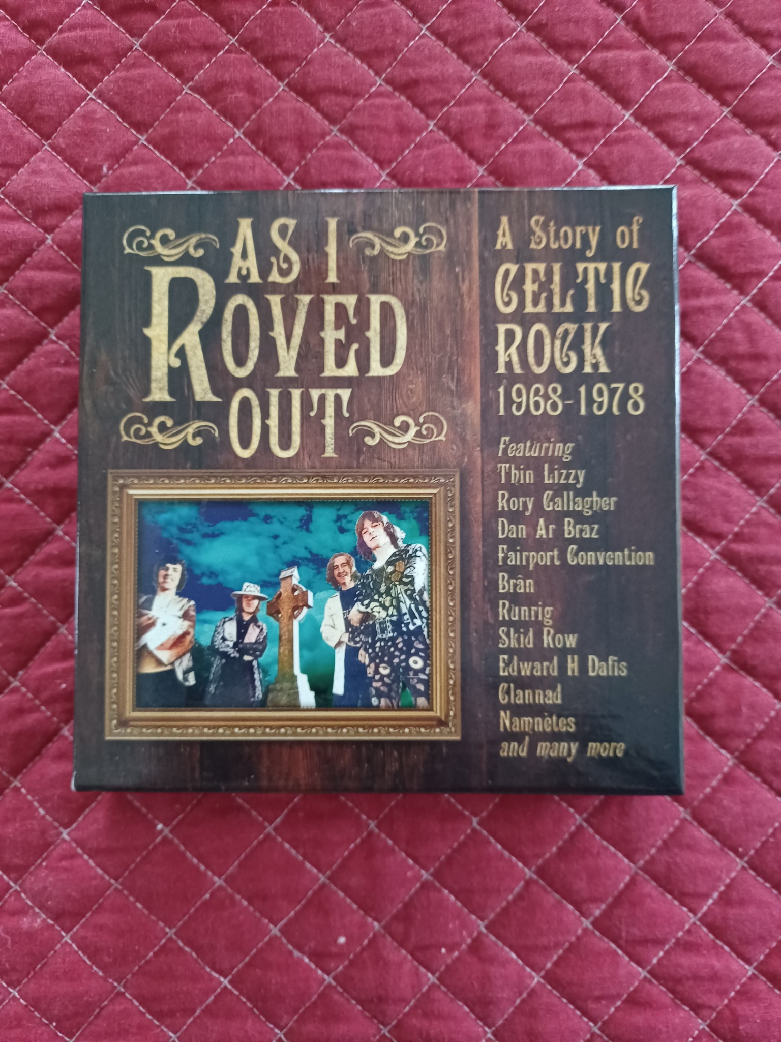 Celtic rock 3-CD box set featuring Fairport Convention and Thin Lizzy