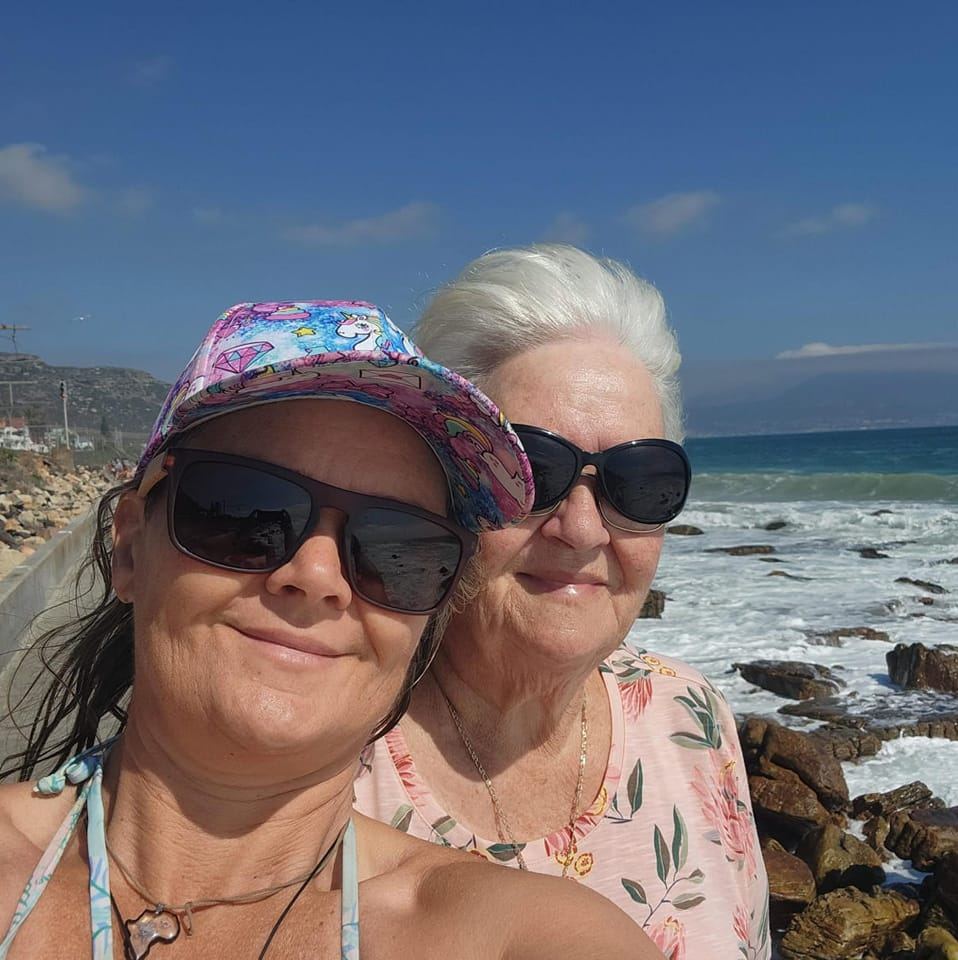 Security gates don't keep the peanut thieves out | Sandra Vorster