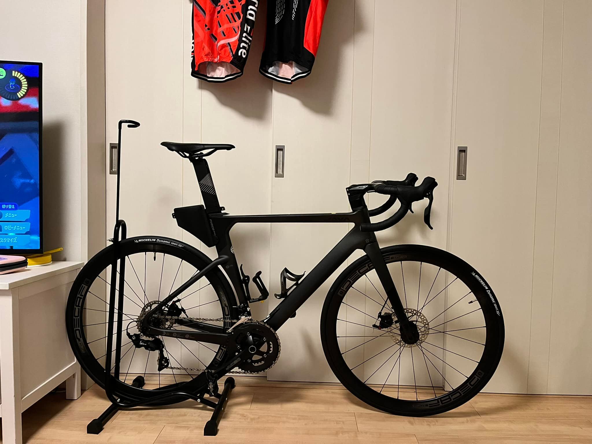 Java Fuoco Air Road Bike Endurance with Shimano 105 Components