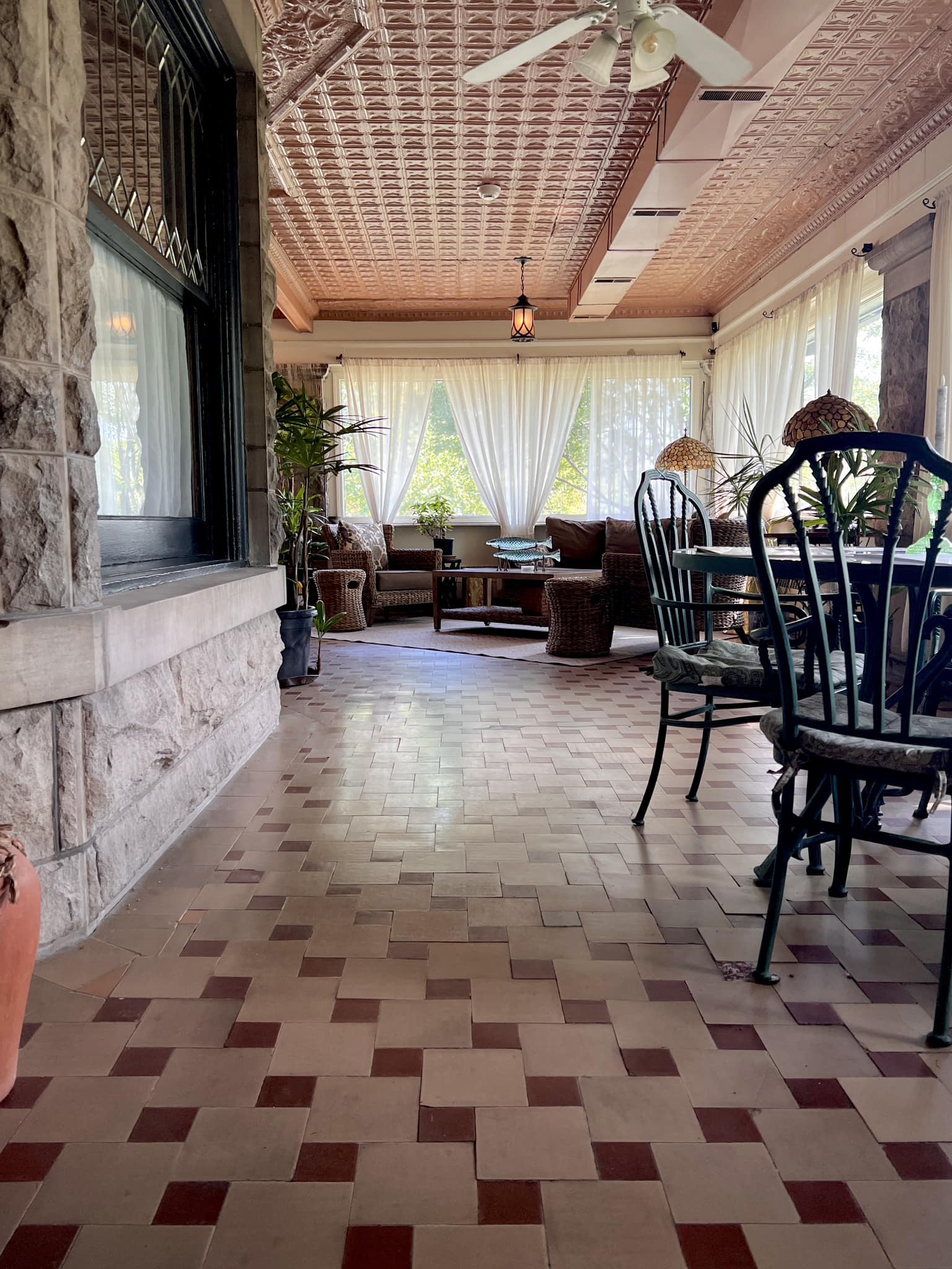 Removing 1960s carpet adhesive from original tiles