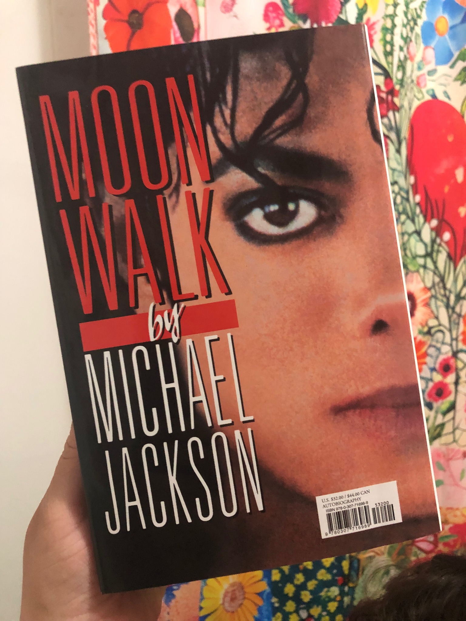 Has anyone read Michael Jackson's biography Moonwalk?