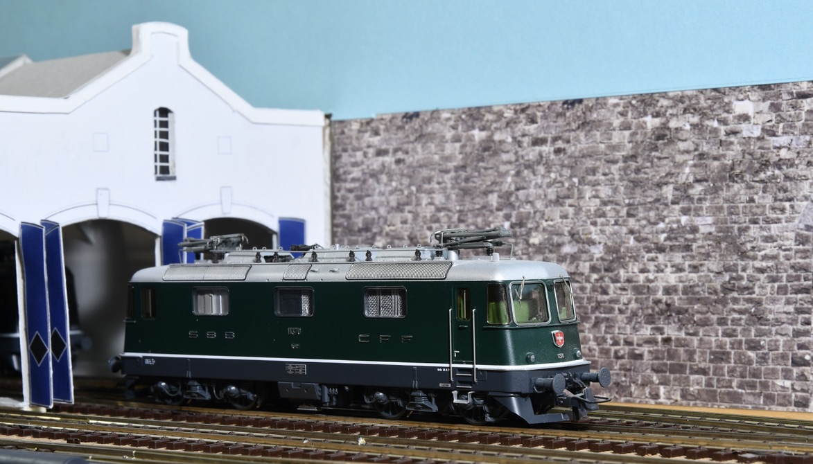 Roco SBB Am4/4 diesel locomotive operation