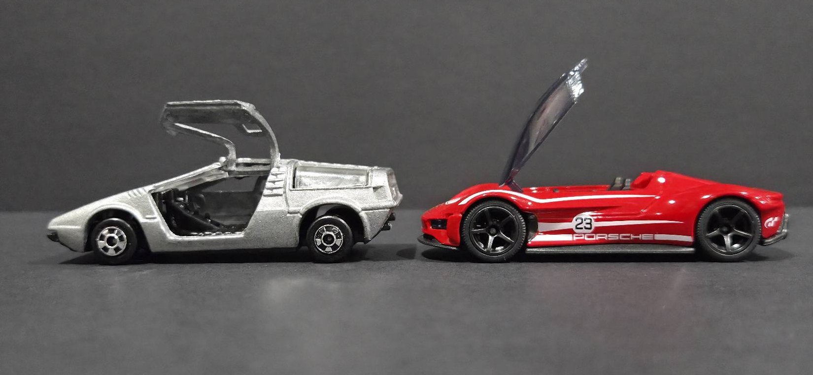 One of my favorite Porsche concepts 1970 Tapiro 😍 (1/64)