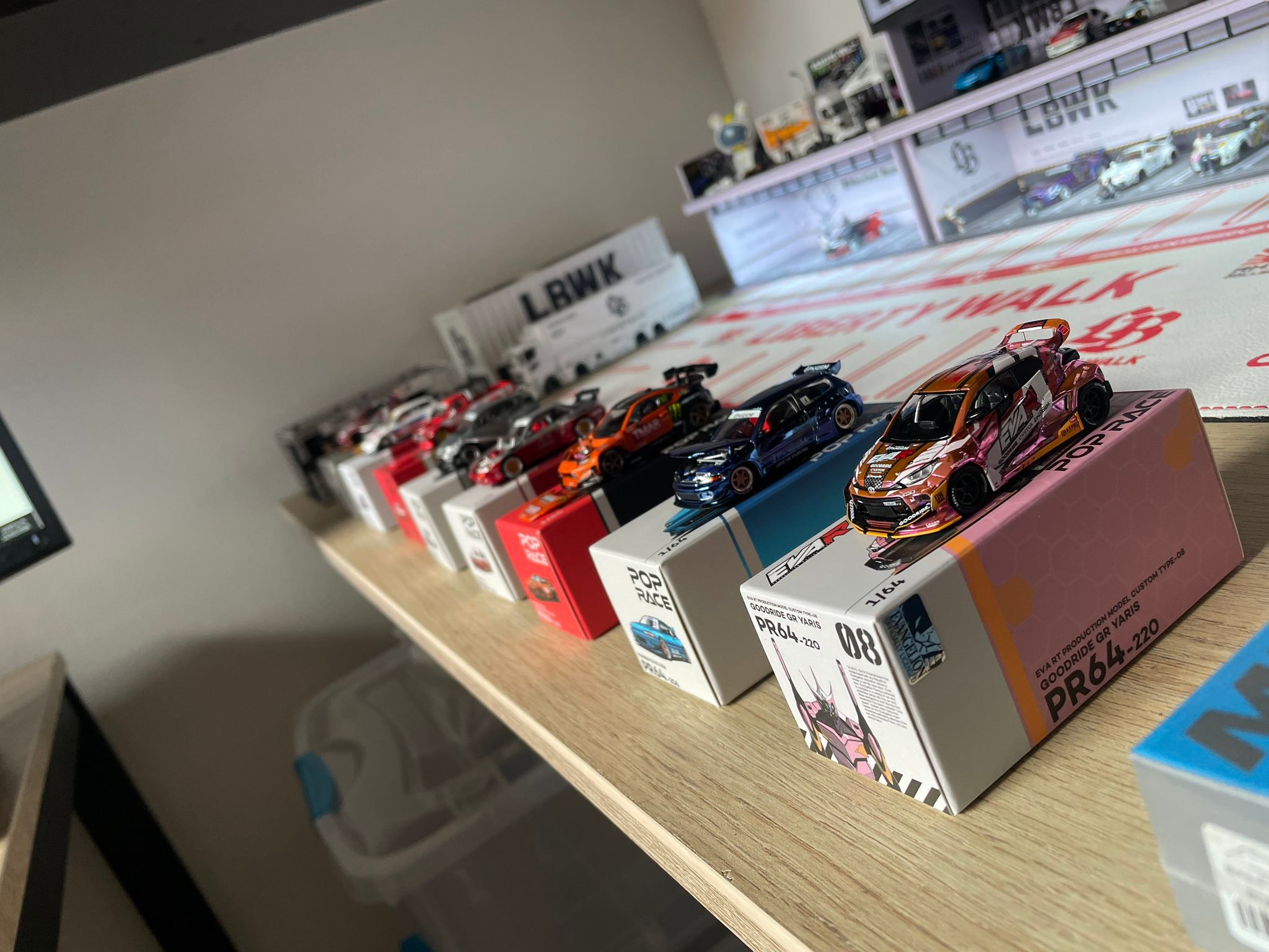 Mini Gt x Pop Race